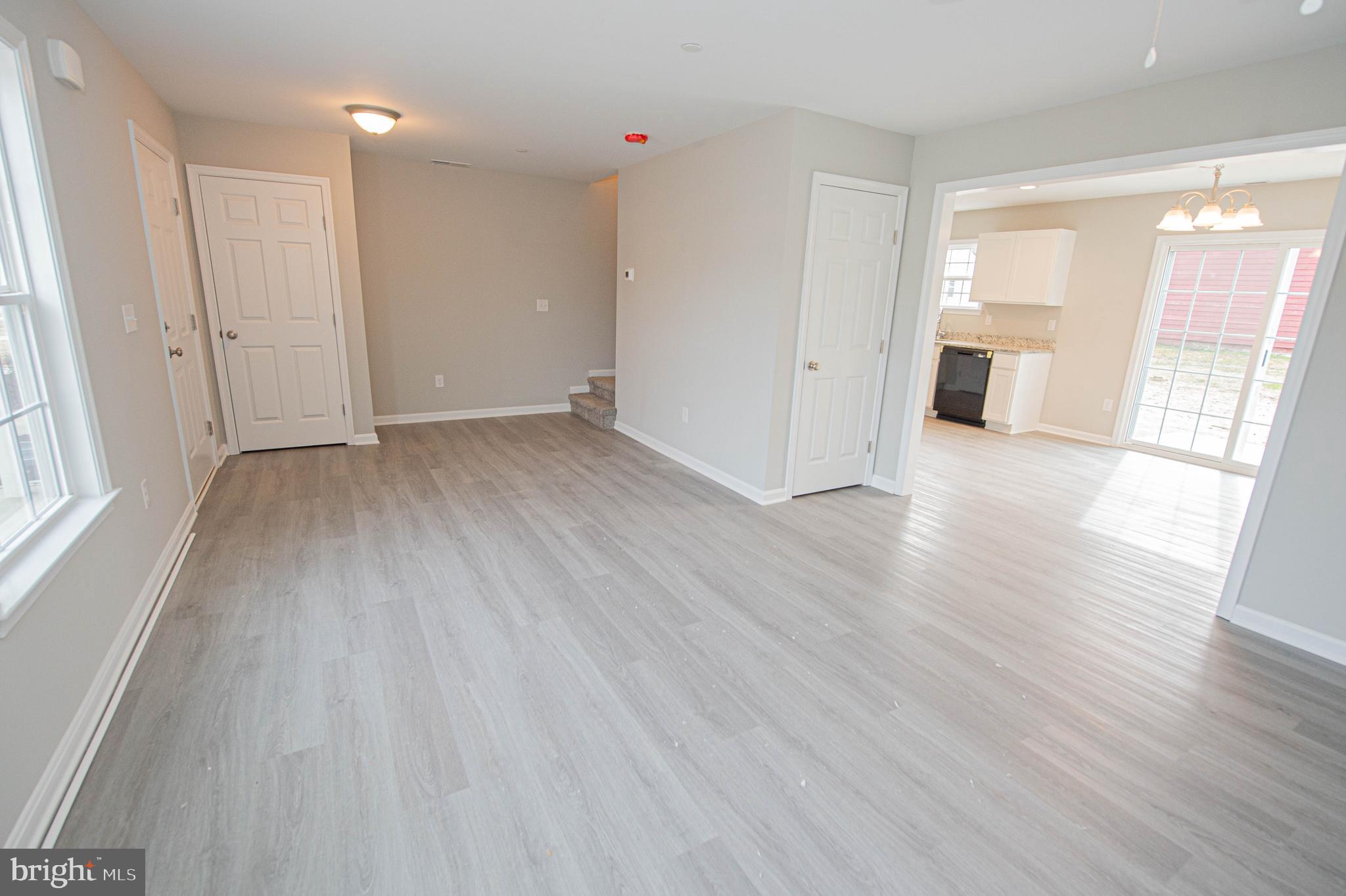 BUTLER'S VILLAGE - Residential Lease