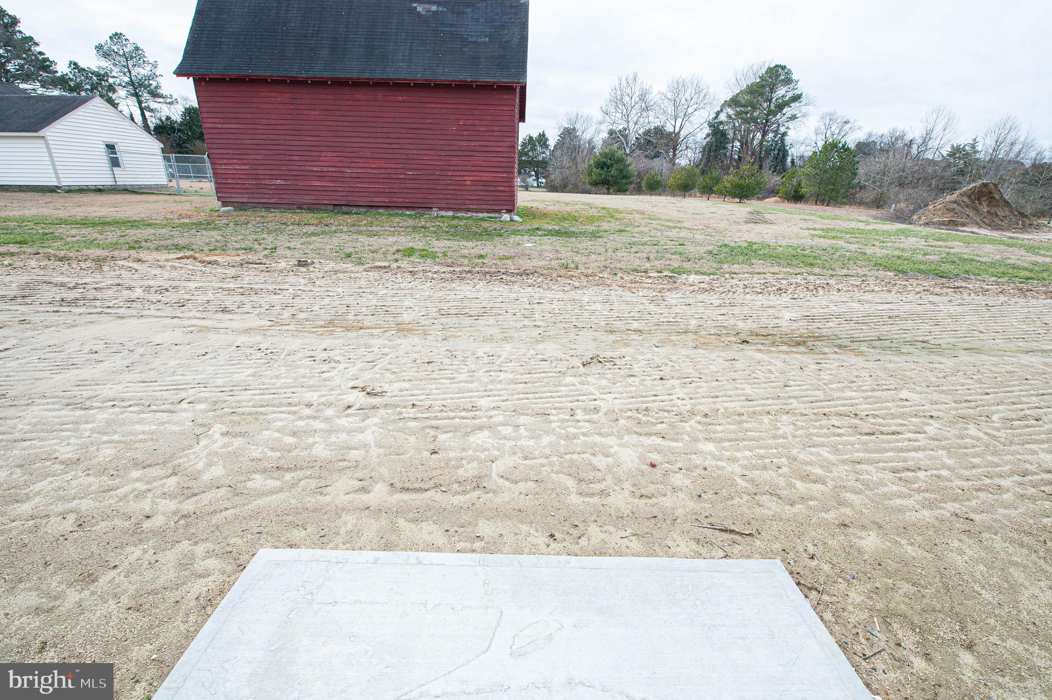 BUTLER'S VILLAGE - Residential Lease