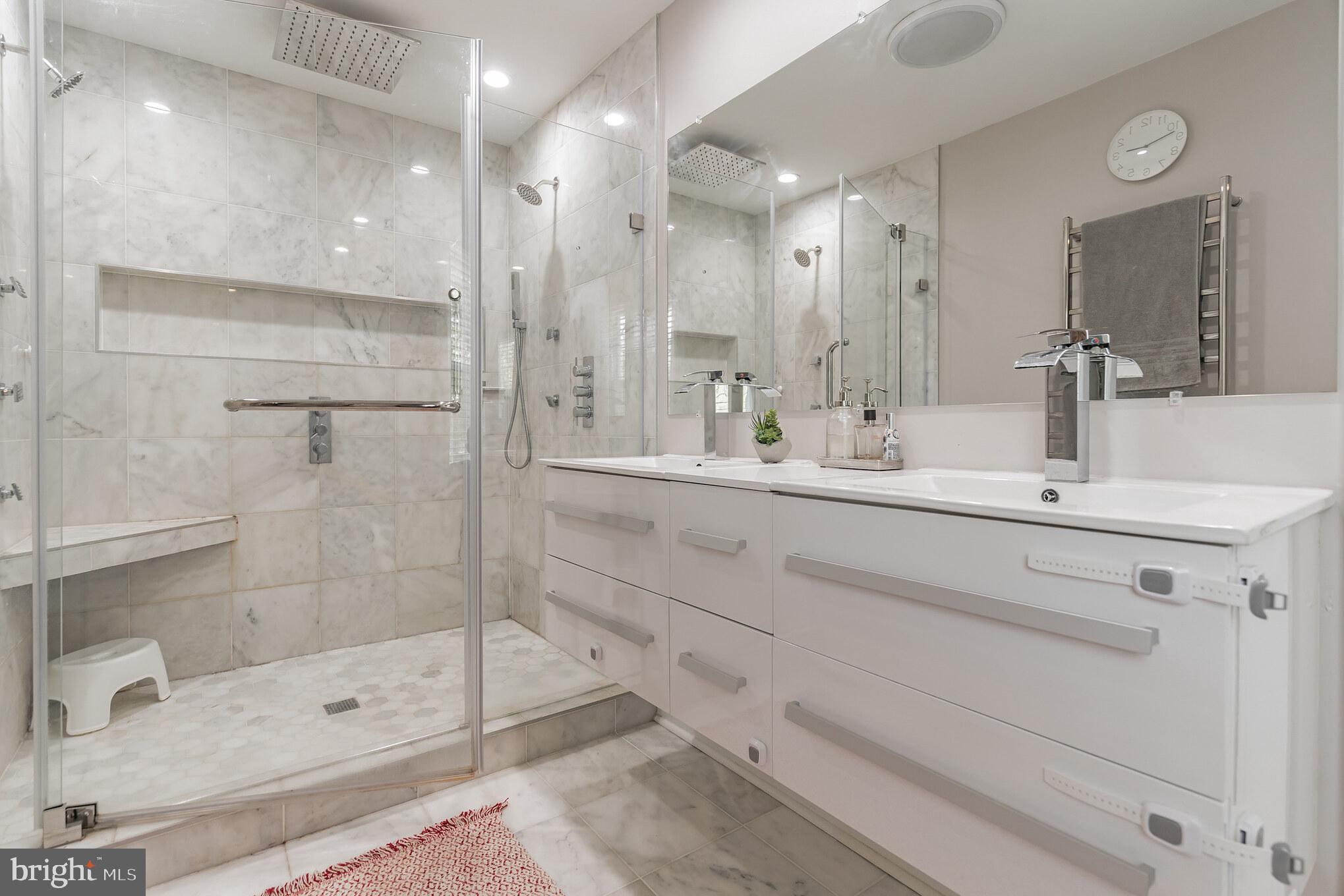 TANTALLON HILLS - Residential Lease