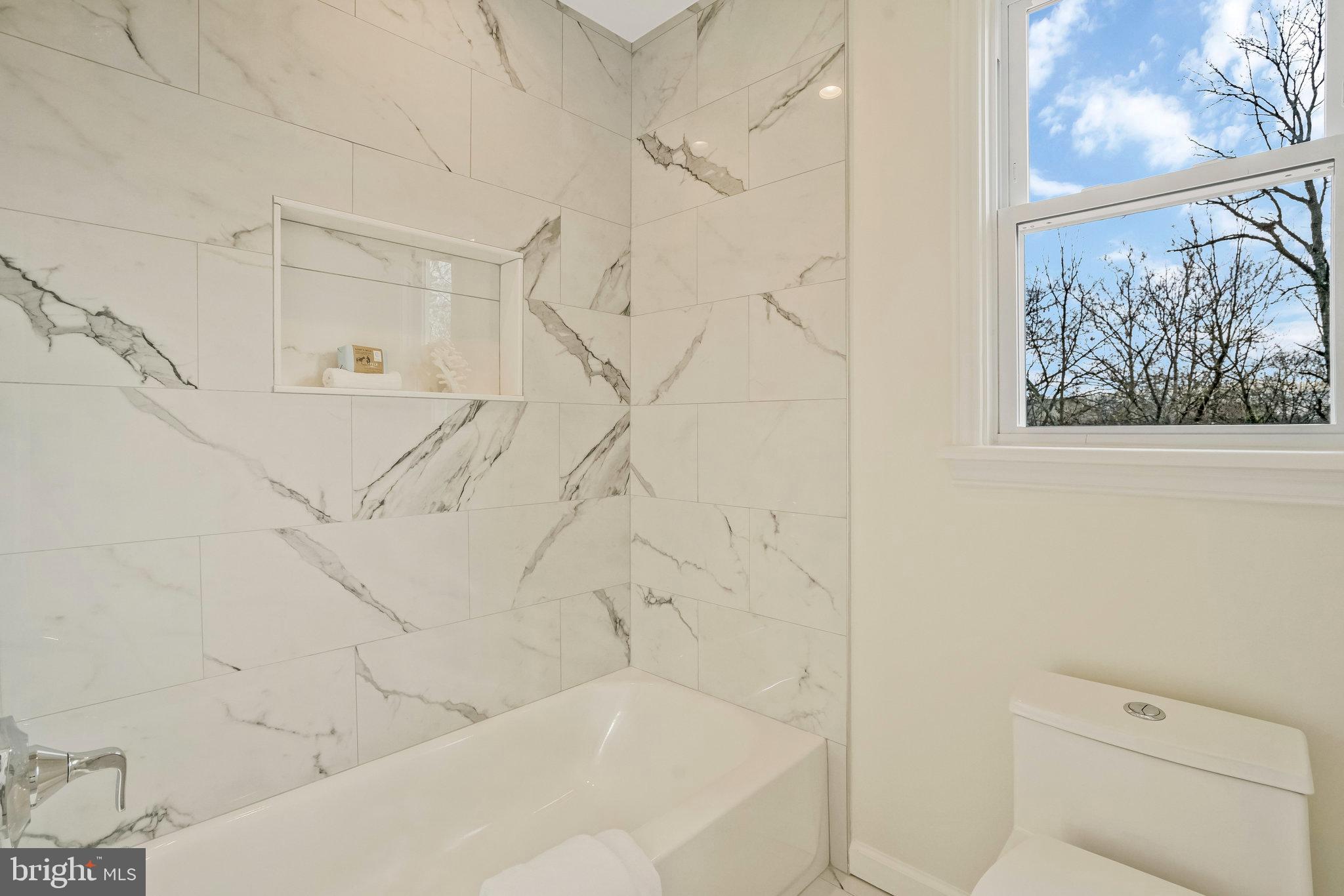 KATHMOOR - Residential