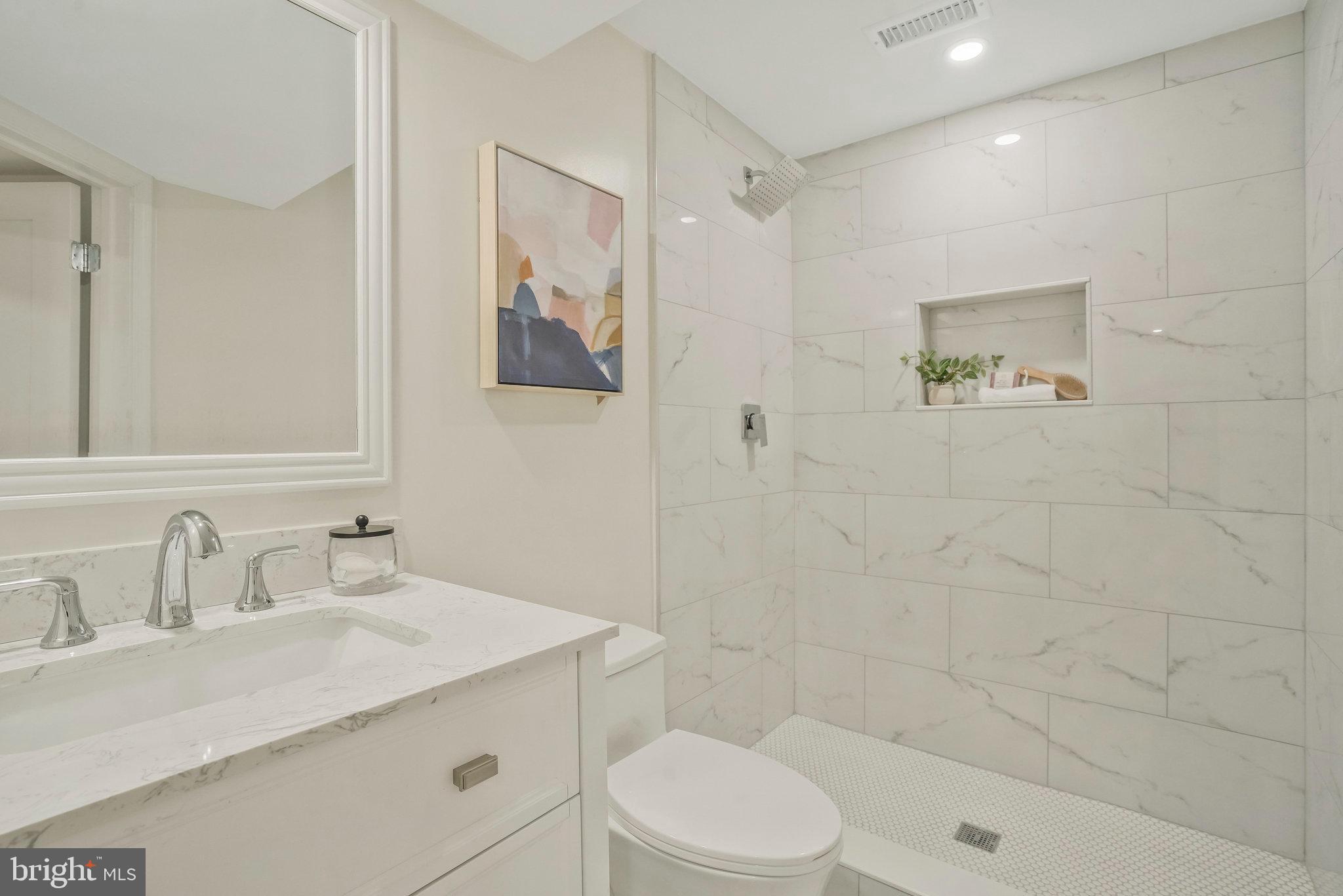 KATHMOOR - Residential