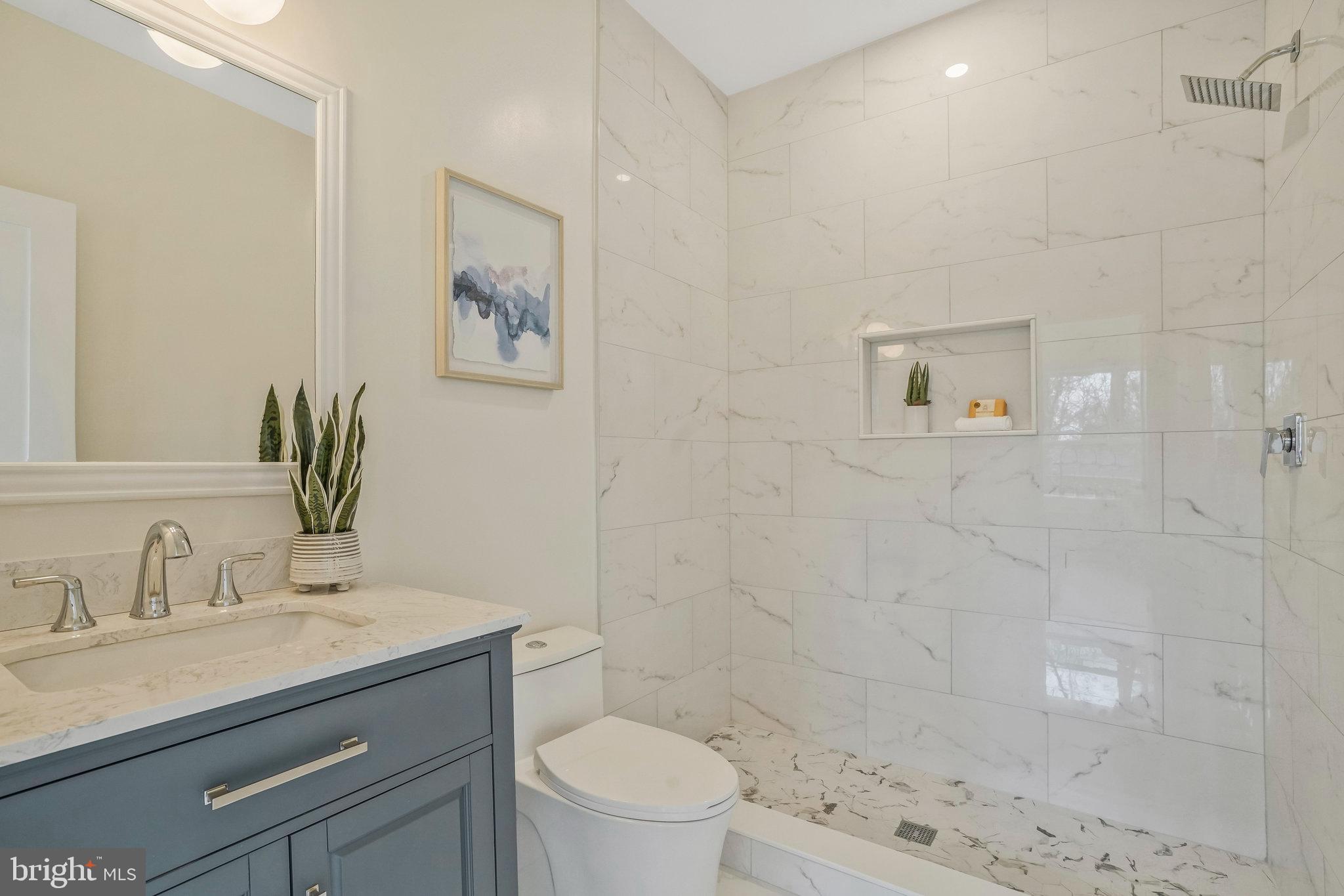 KATHMOOR - Residential