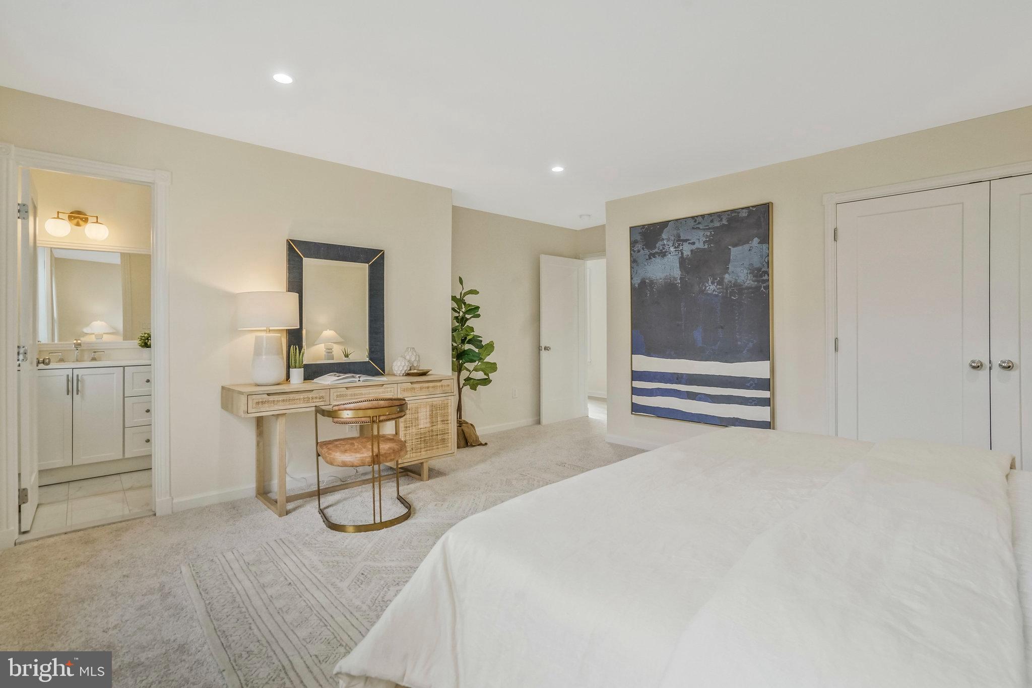 KATHMOOR - Residential