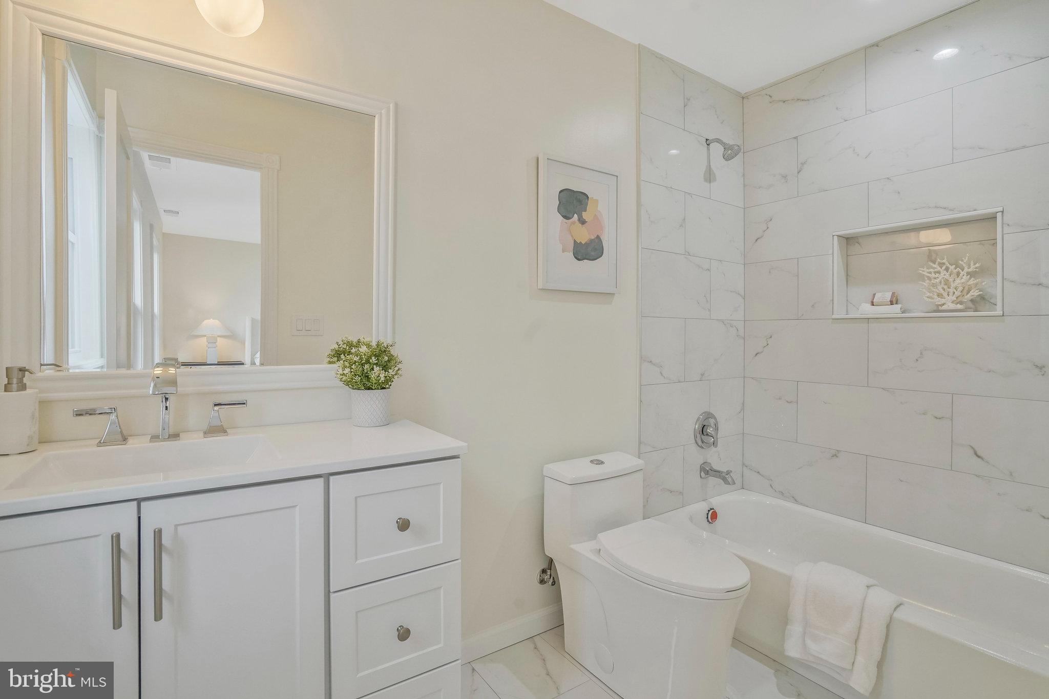 KATHMOOR - Residential