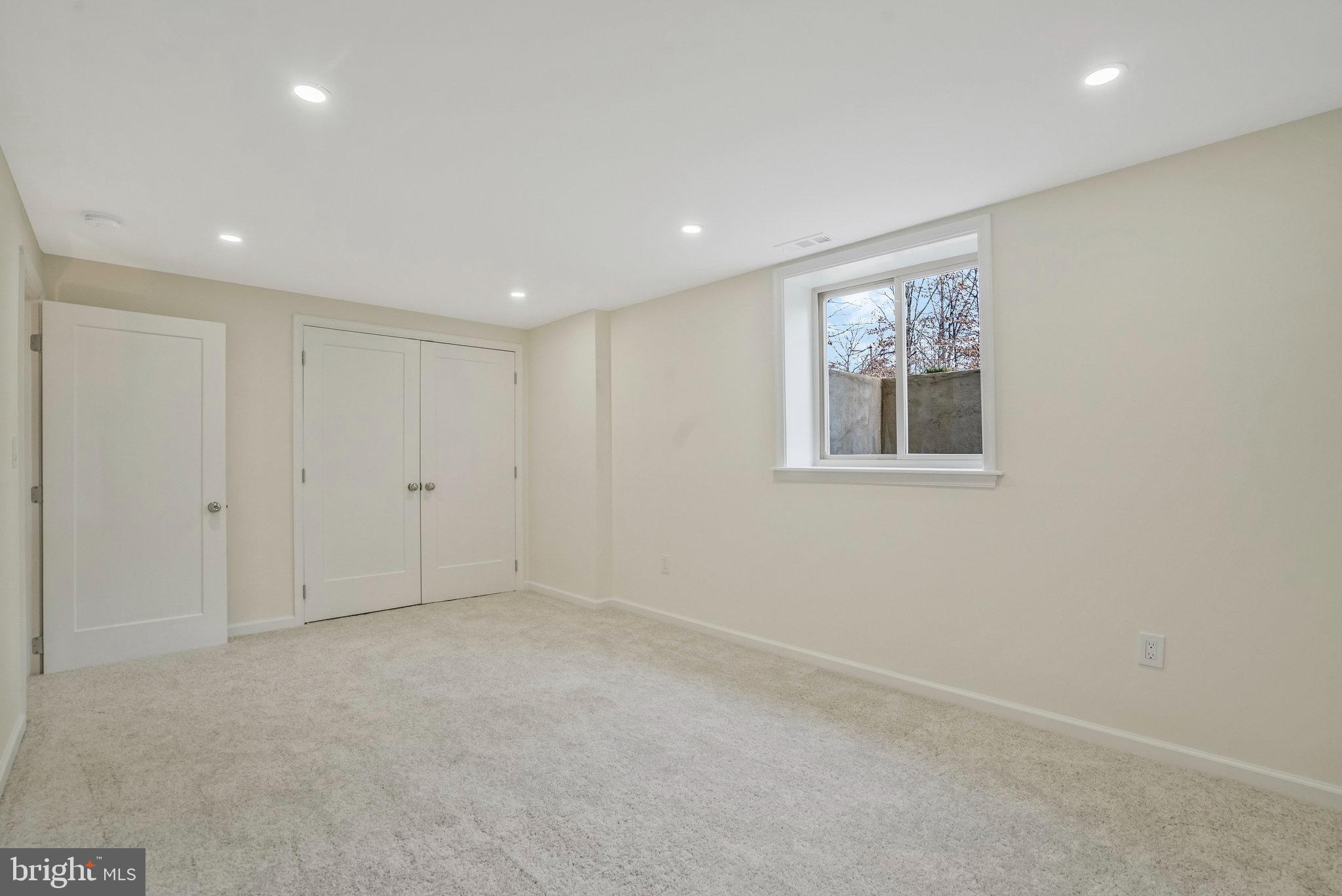 KATHMOOR - Residential