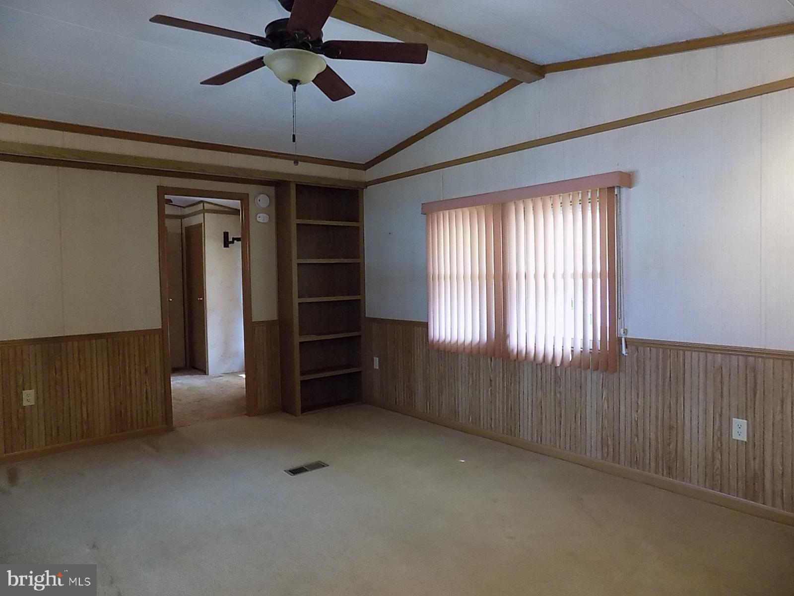 THUNDERBIRD MHP - Residential