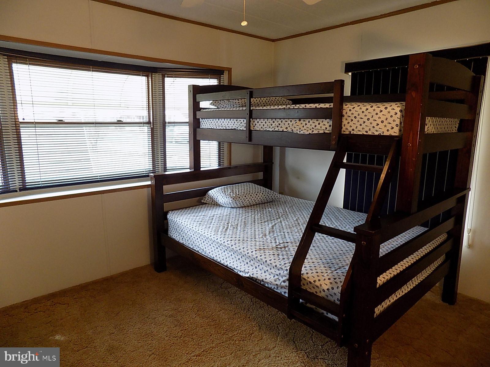 THUNDERBIRD MHP - Residential