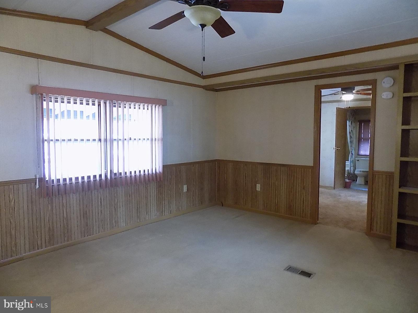 THUNDERBIRD MHP - Residential