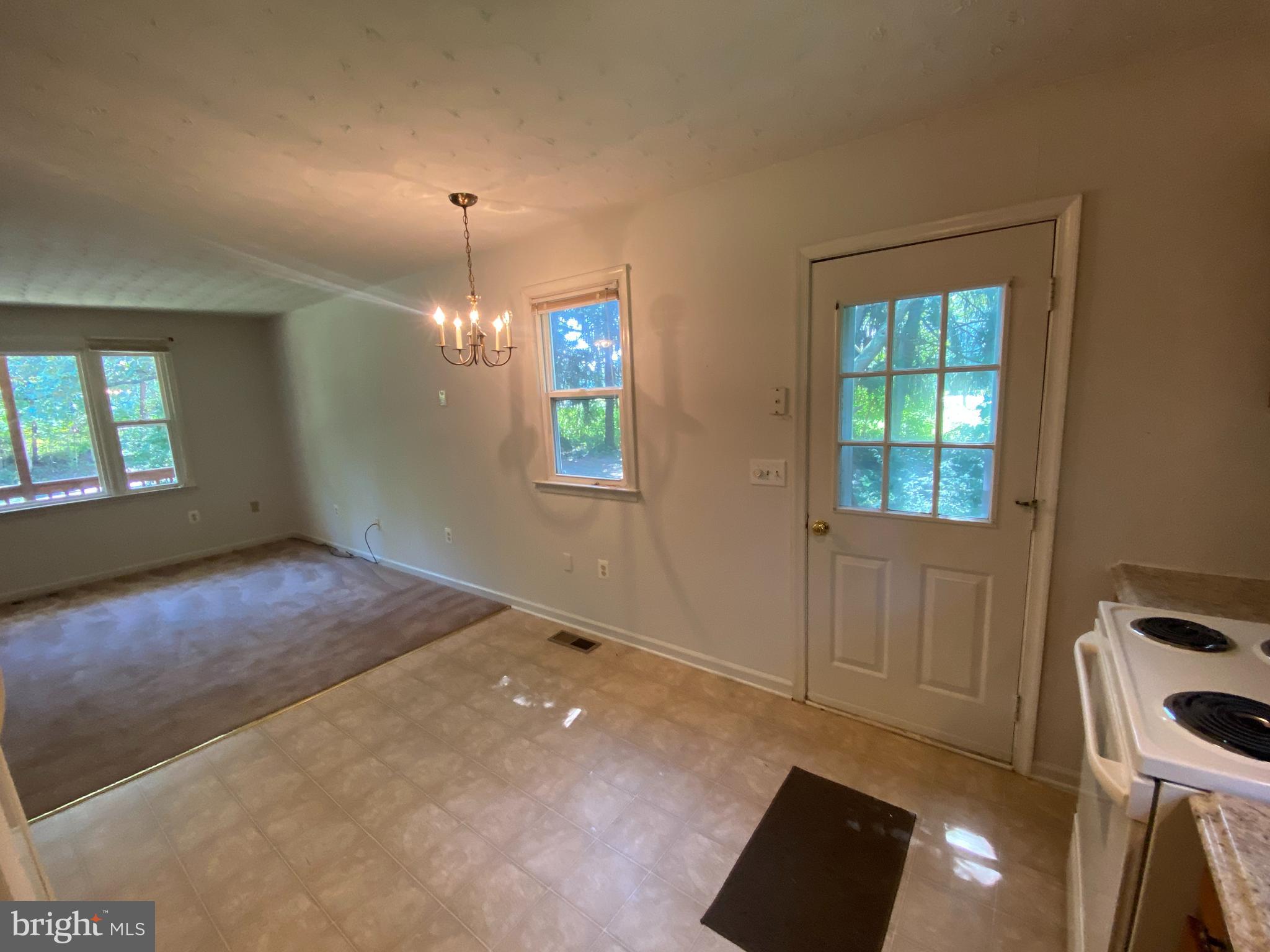 INDIANTOWN - Residential Lease