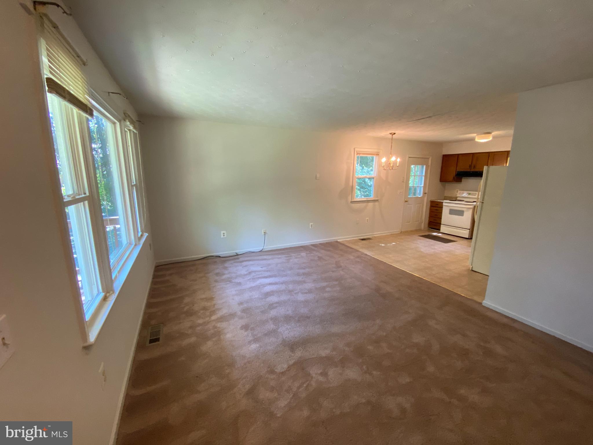 INDIANTOWN - Residential Lease