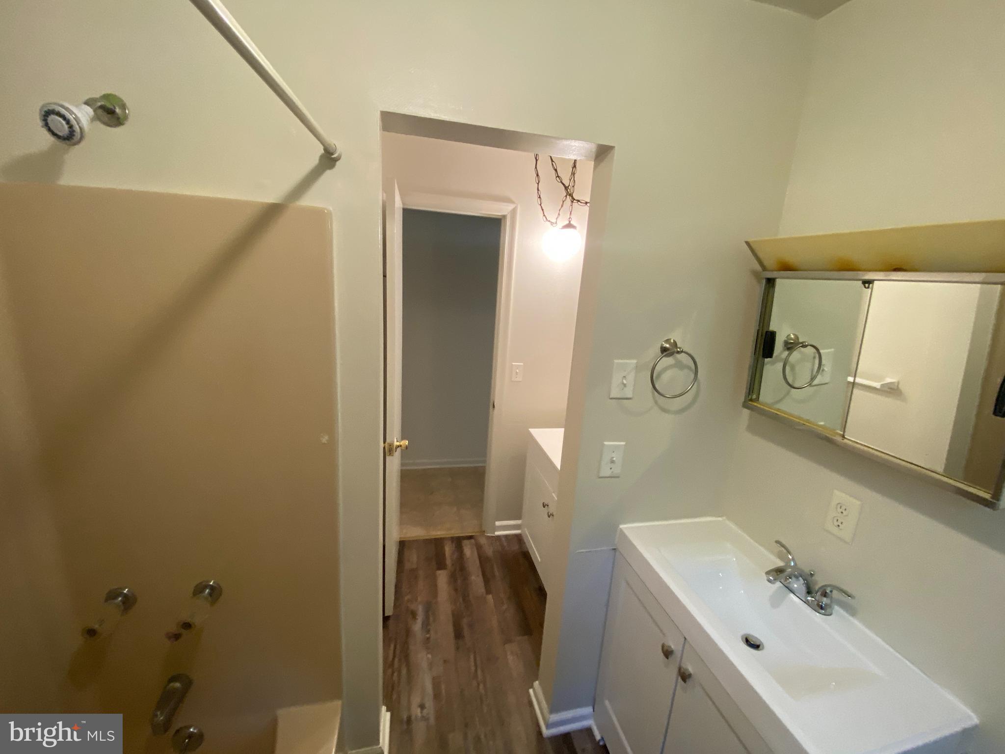 INDIANTOWN - Residential Lease