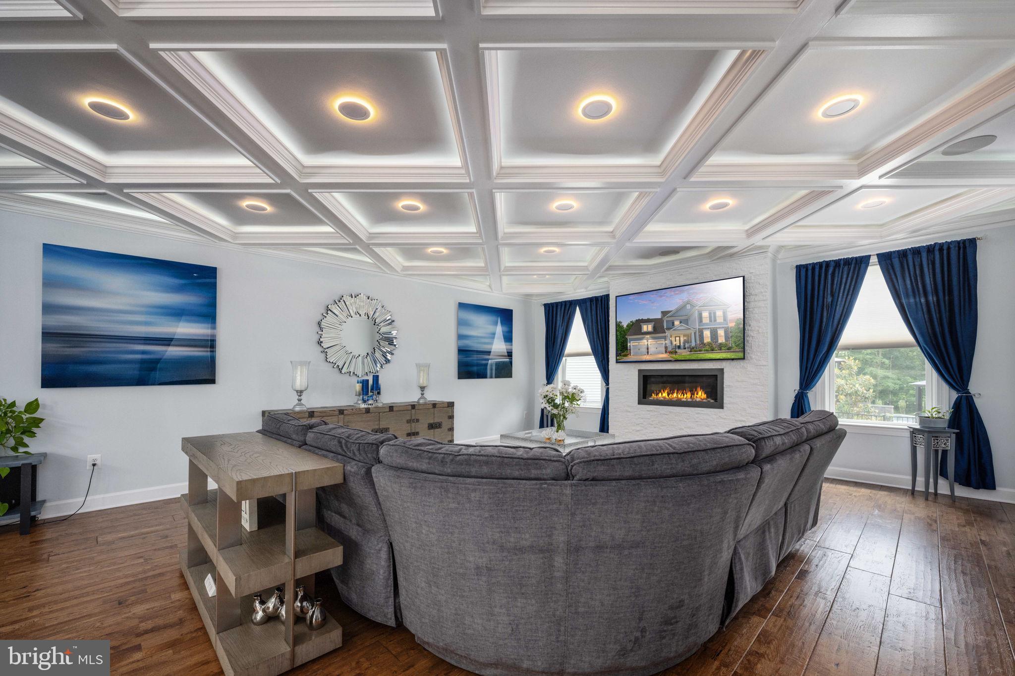 EMBREY MILL - Residential