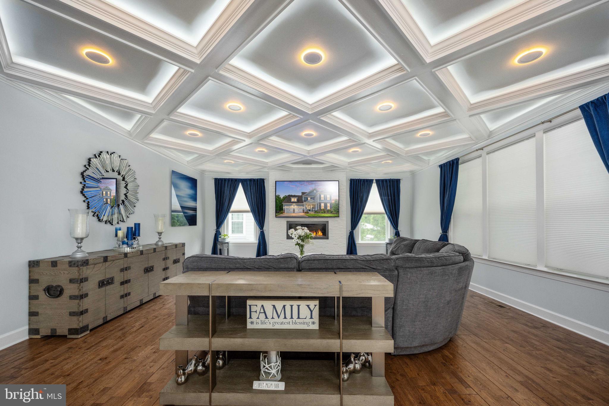 EMBREY MILL - Residential