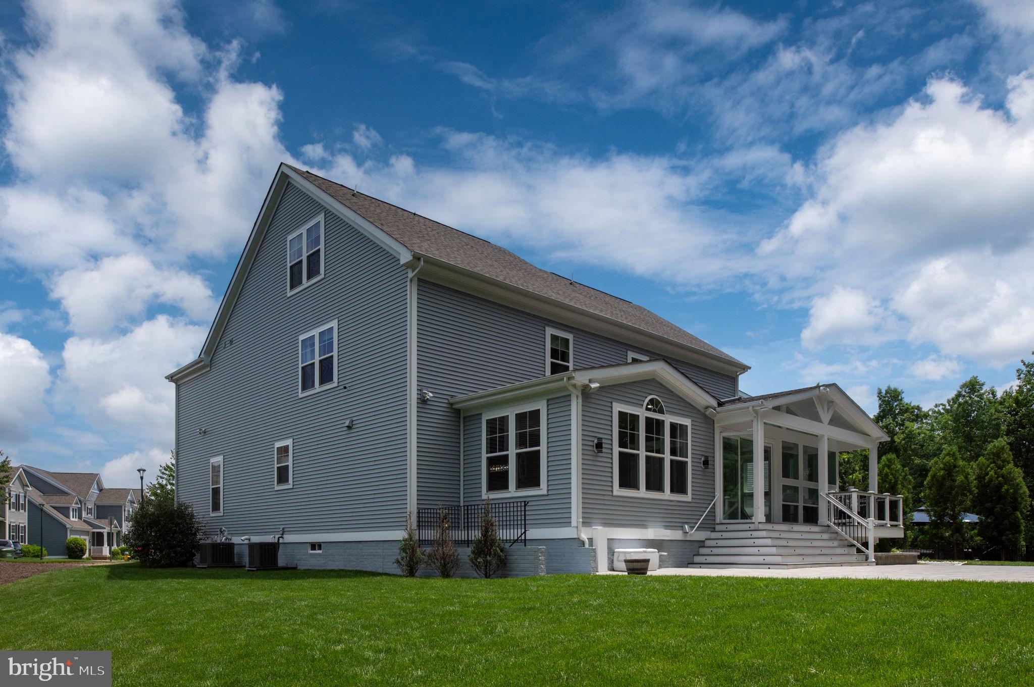 EMBREY MILL - Residential