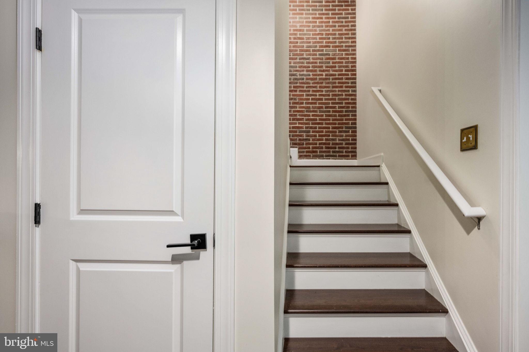 EMBREY MILL - Residential