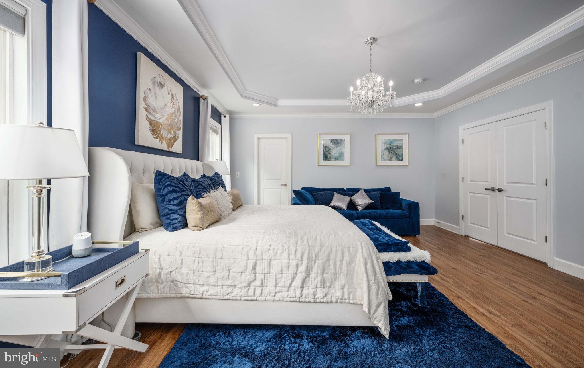 EMBREY MILL - Residential