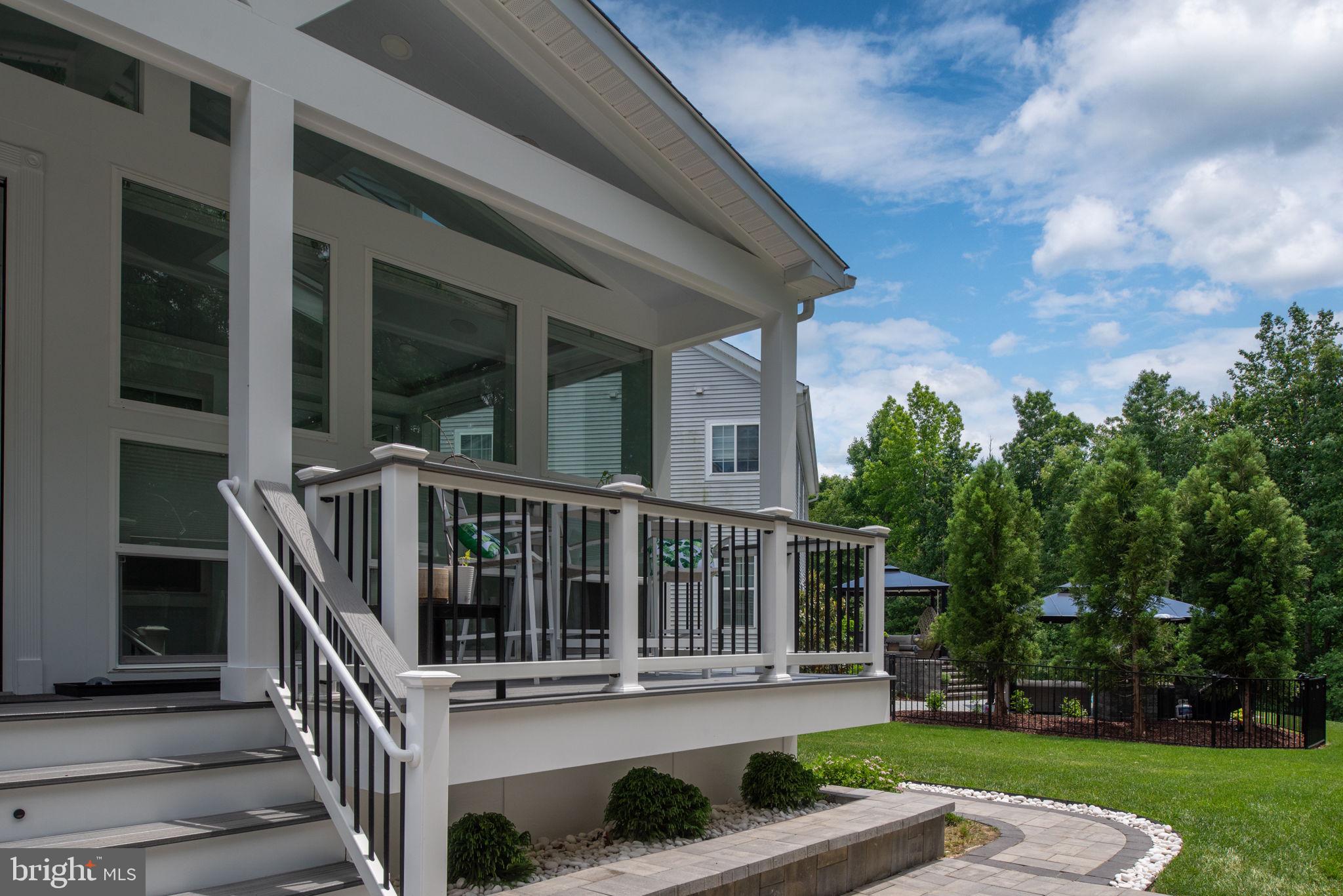 EMBREY MILL - Residential