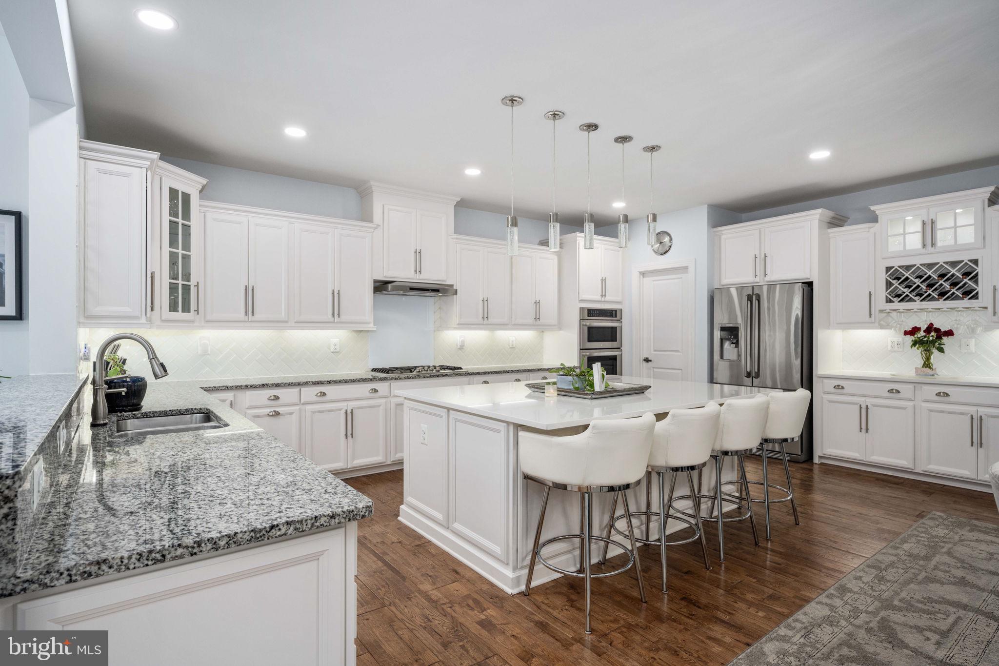 EMBREY MILL - Residential