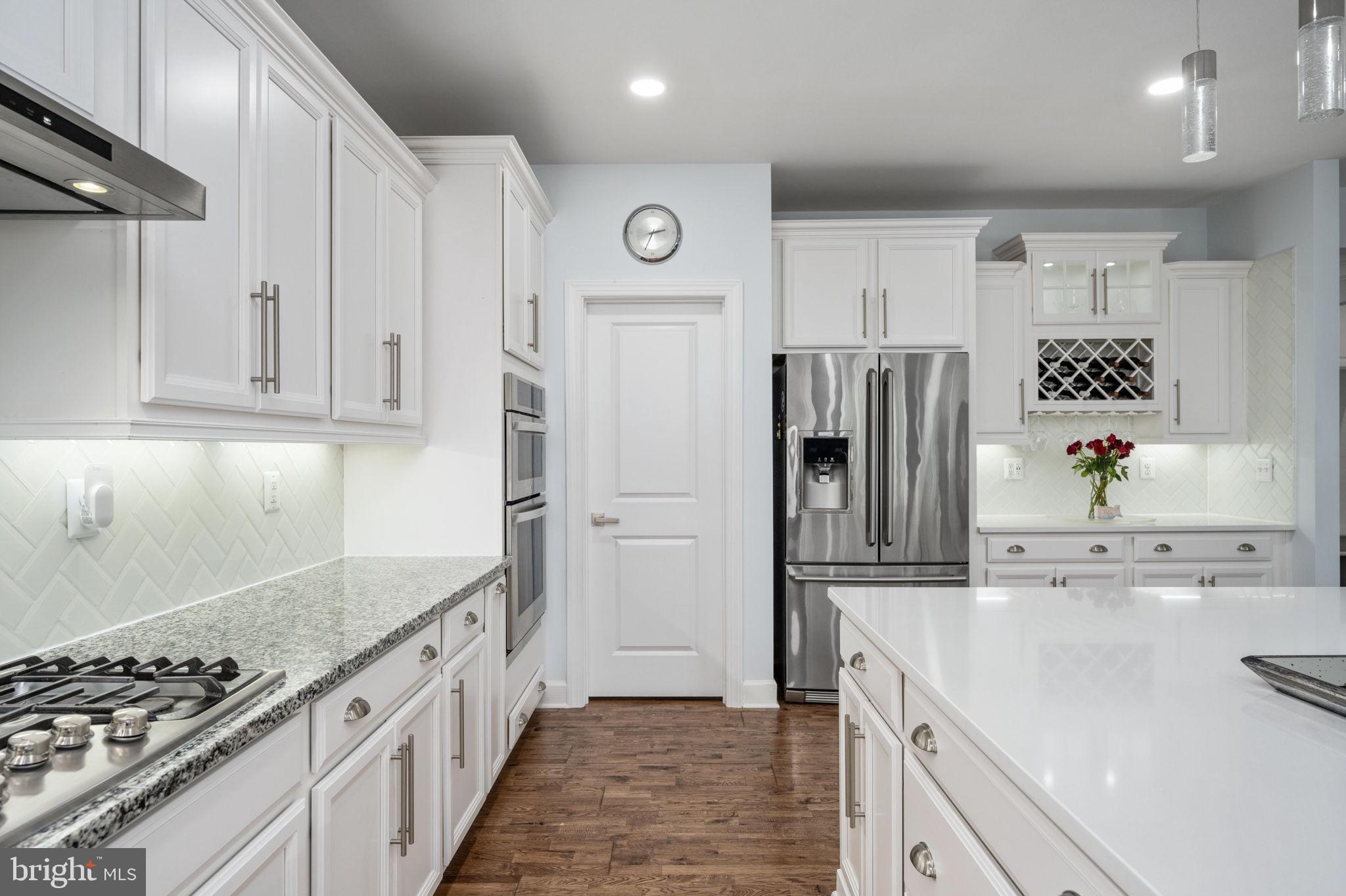 EMBREY MILL - Residential