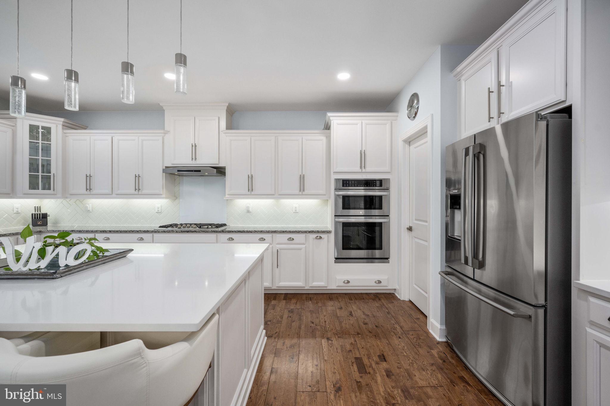 EMBREY MILL - Residential