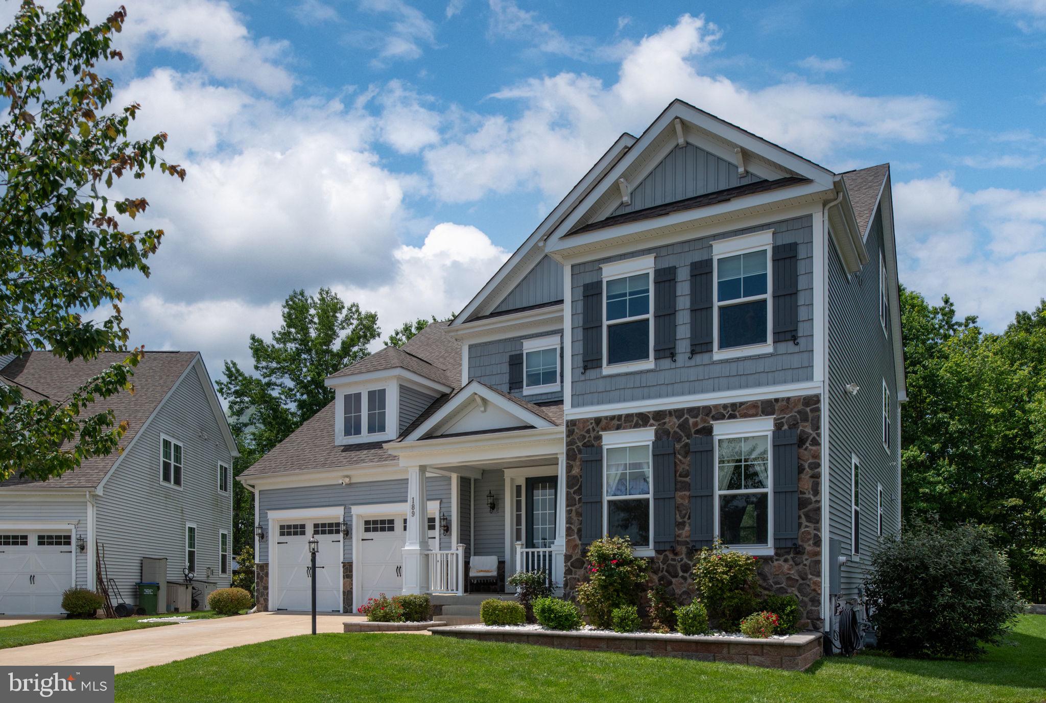 EMBREY MILL - Residential