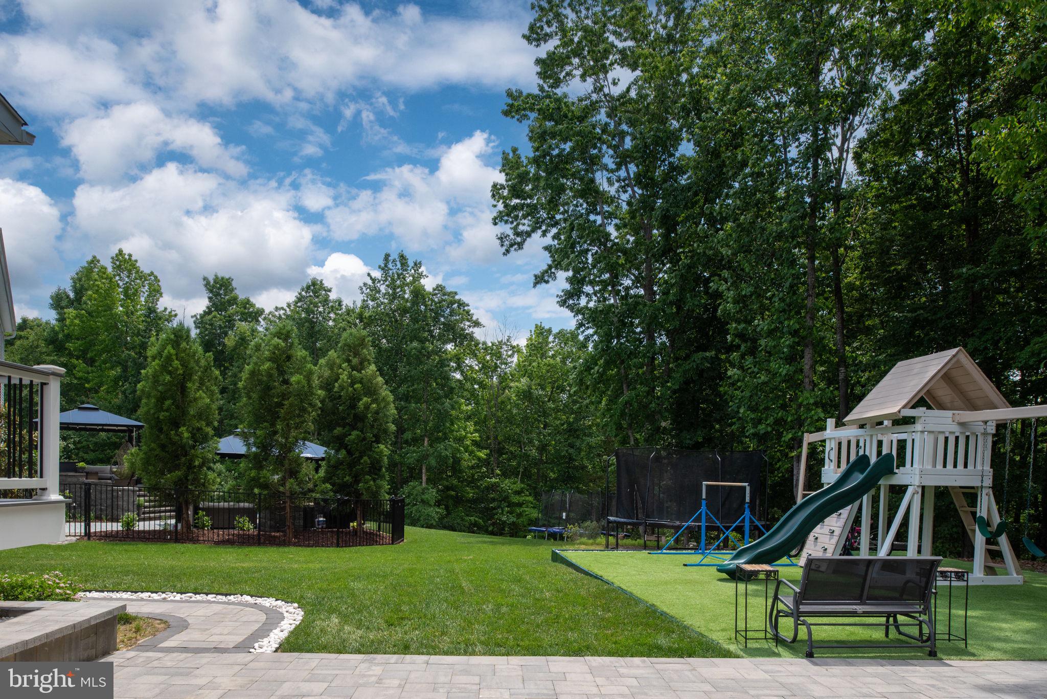 EMBREY MILL - Residential