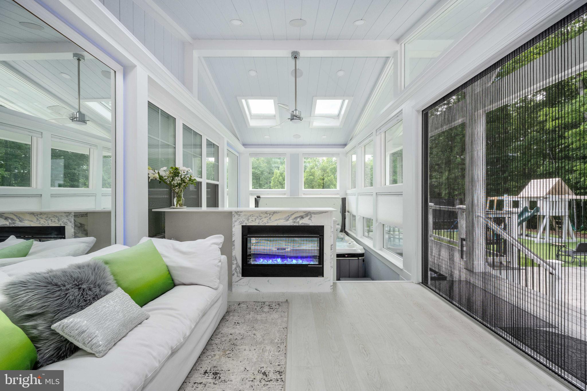 EMBREY MILL - Residential