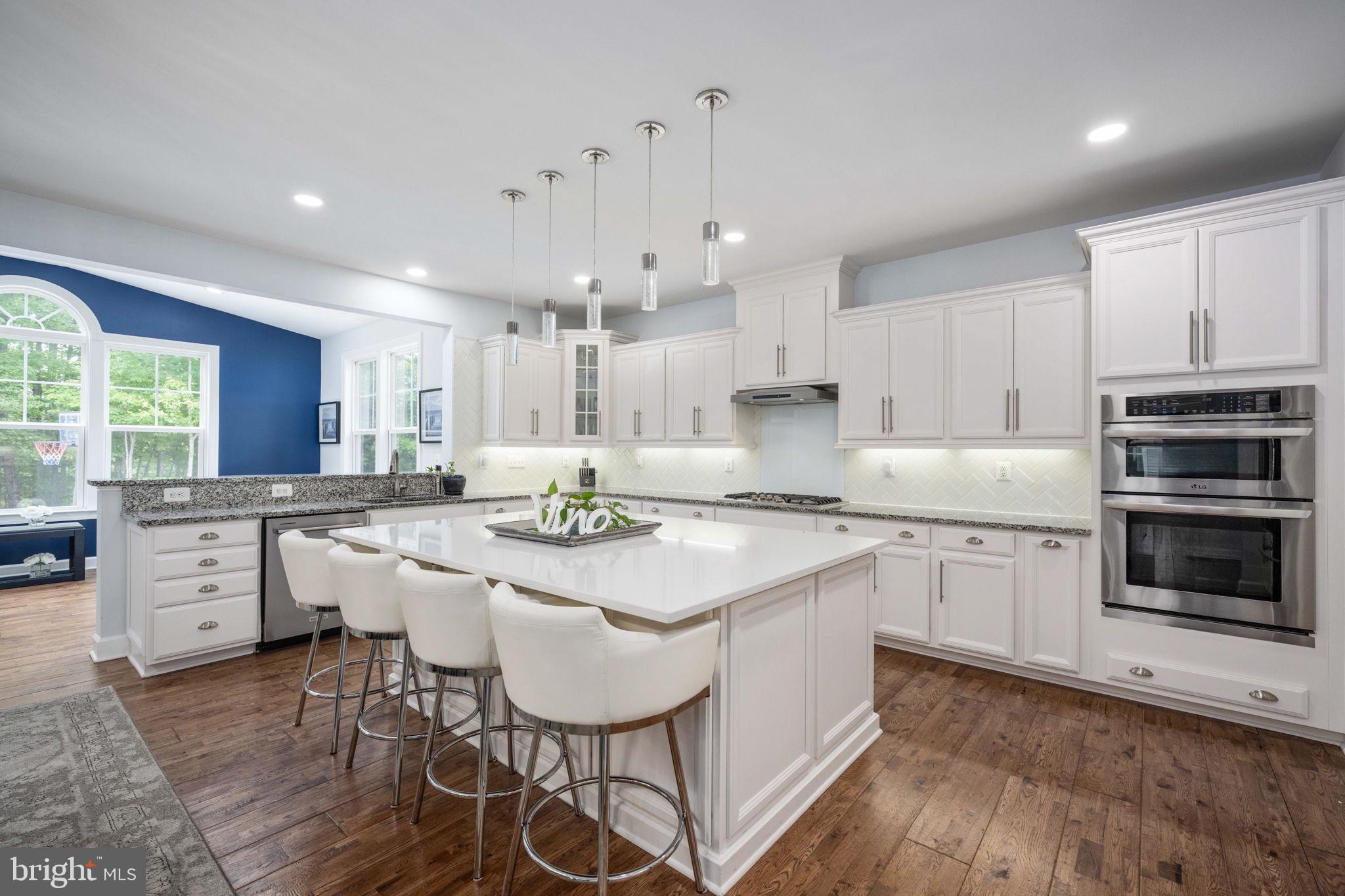 EMBREY MILL - Residential