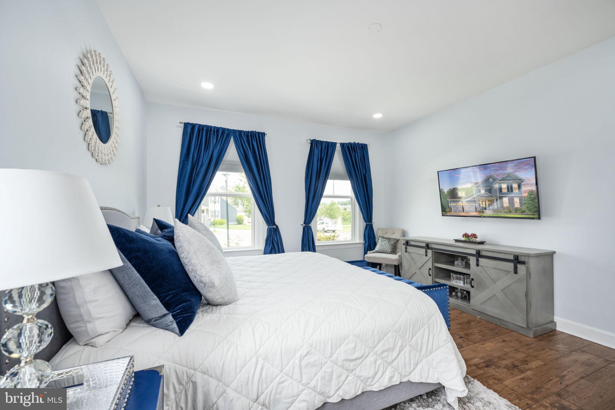 EMBREY MILL - Residential