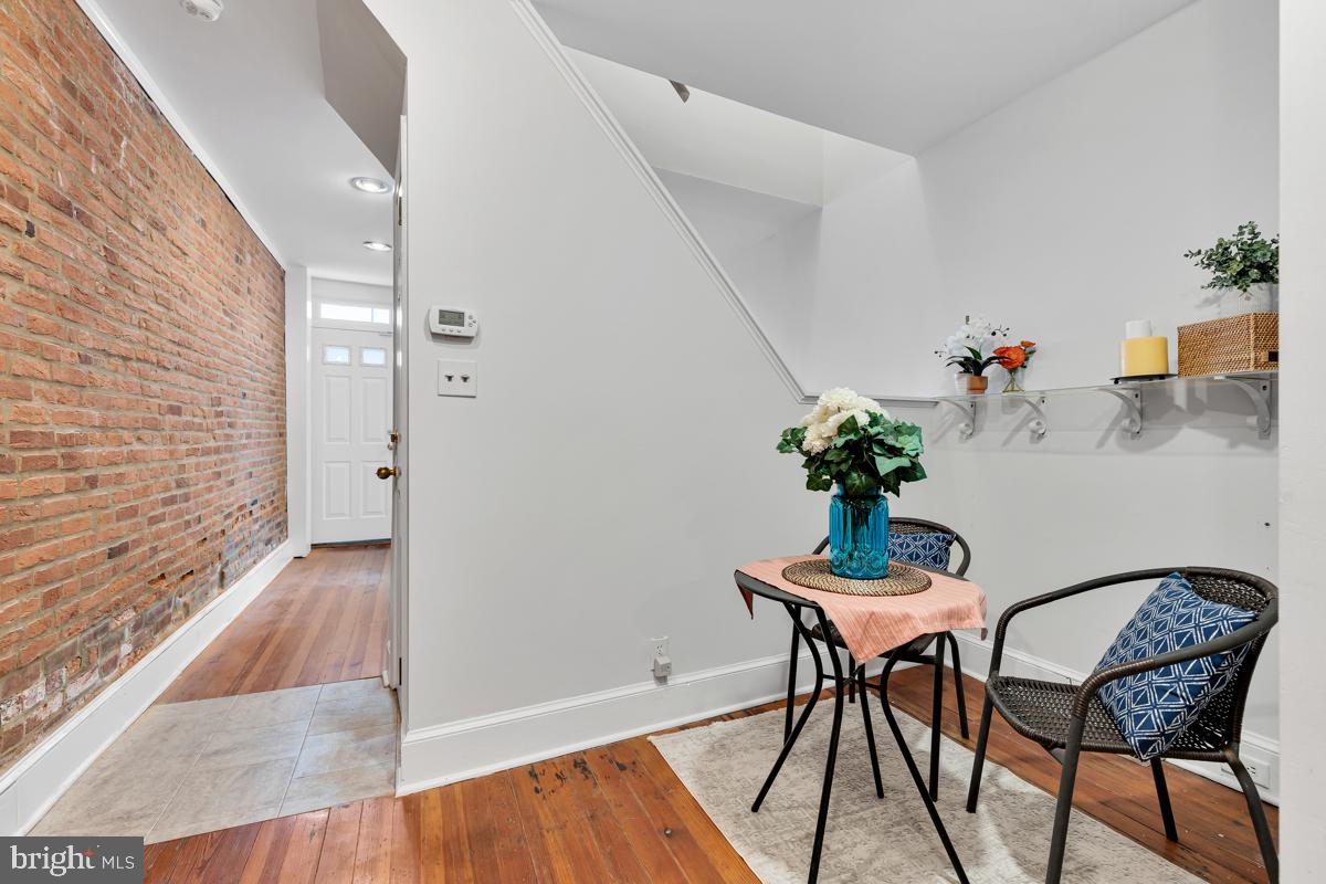 RIVERSIDE - Residential