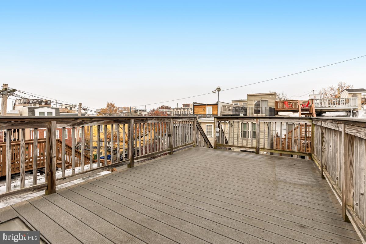 RIVERSIDE - Residential