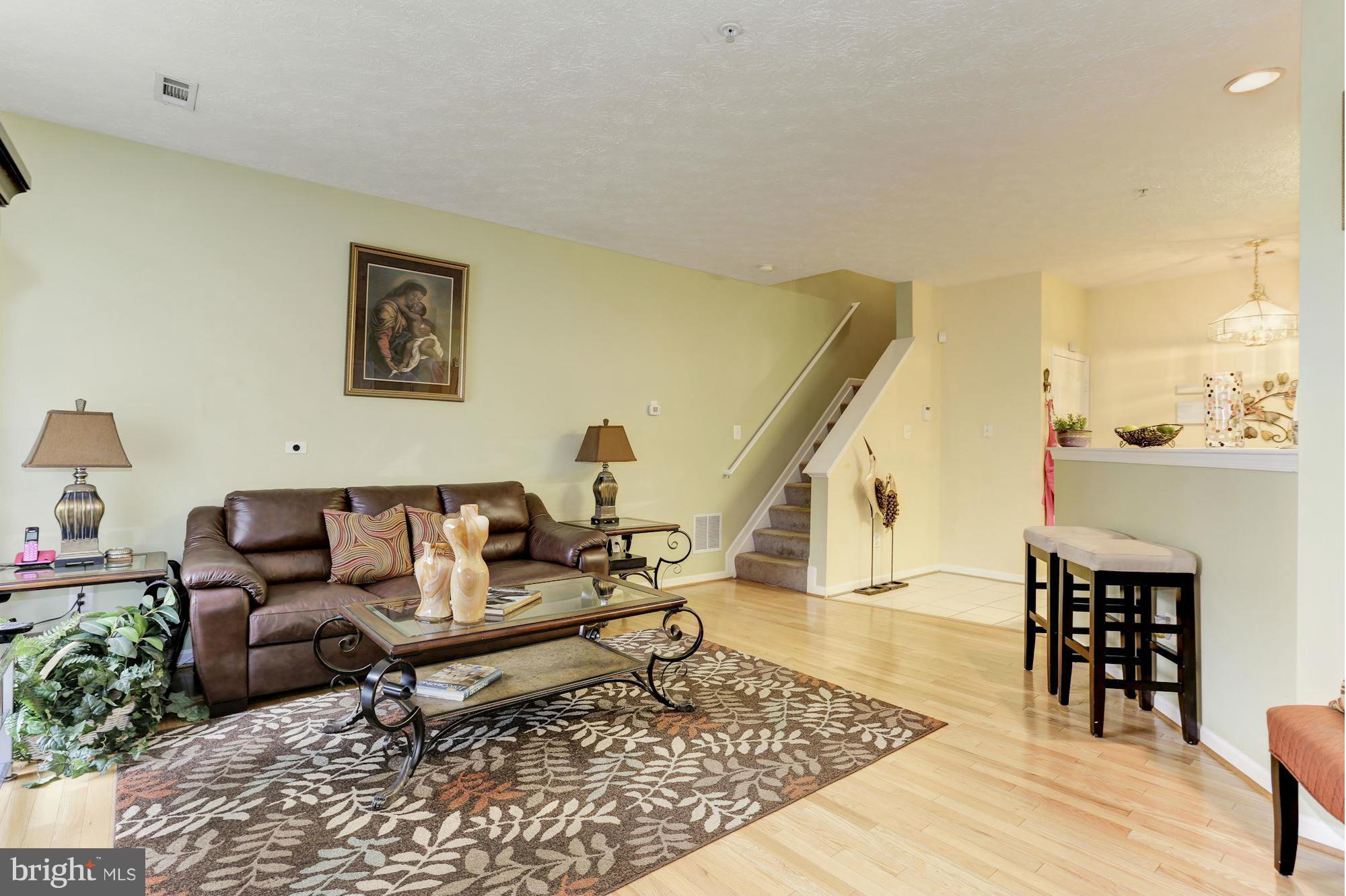 COVINGTON - Residential