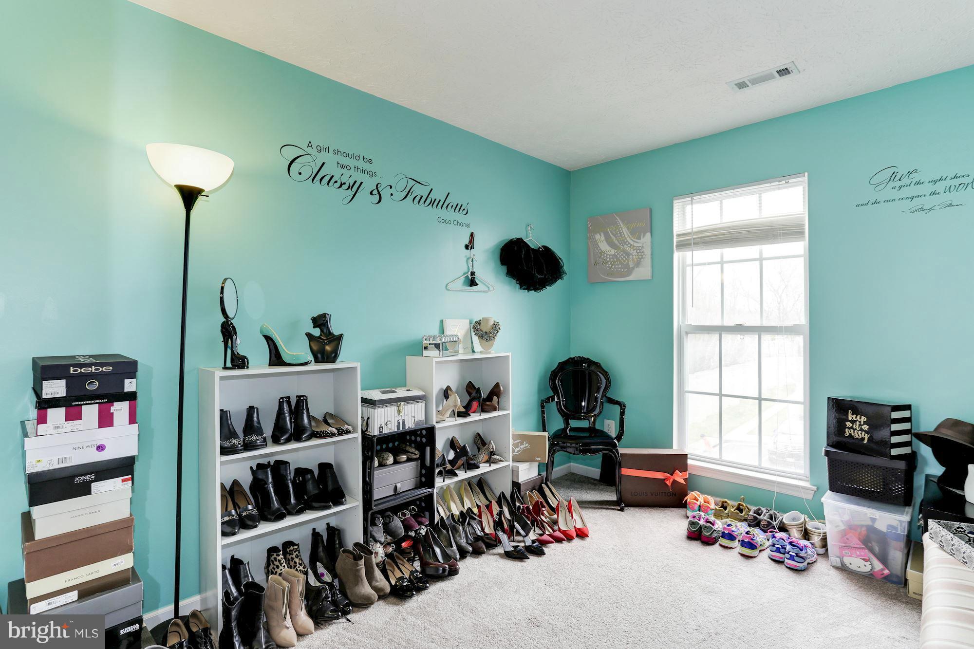 COVINGTON - Residential