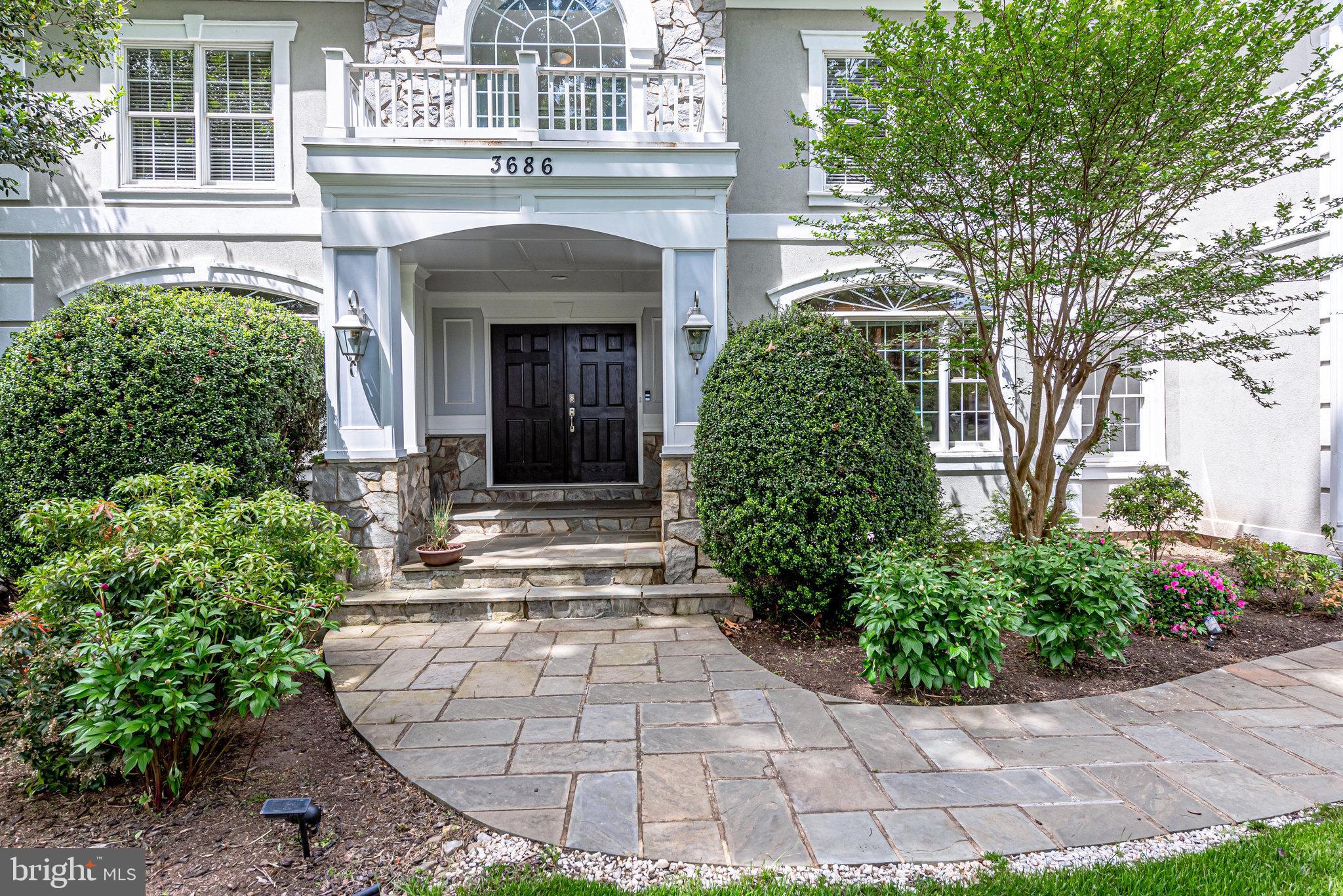 WAPLES CREST - Residential