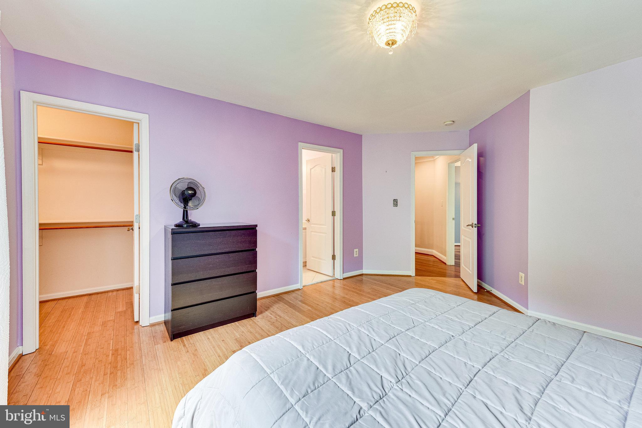 WAPLES CREST - Residential