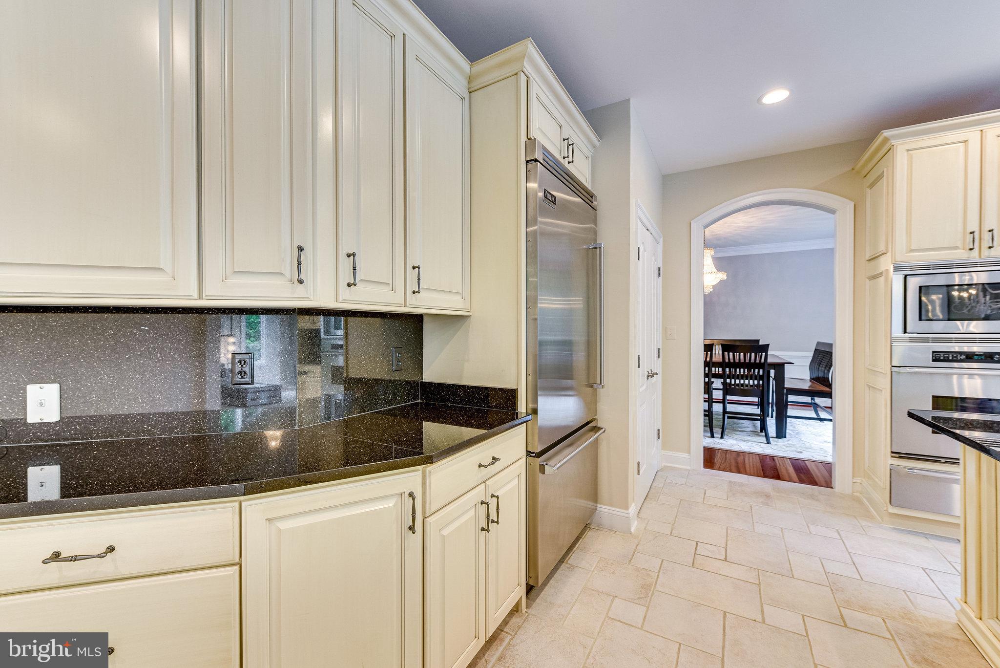 WAPLES CREST - Residential