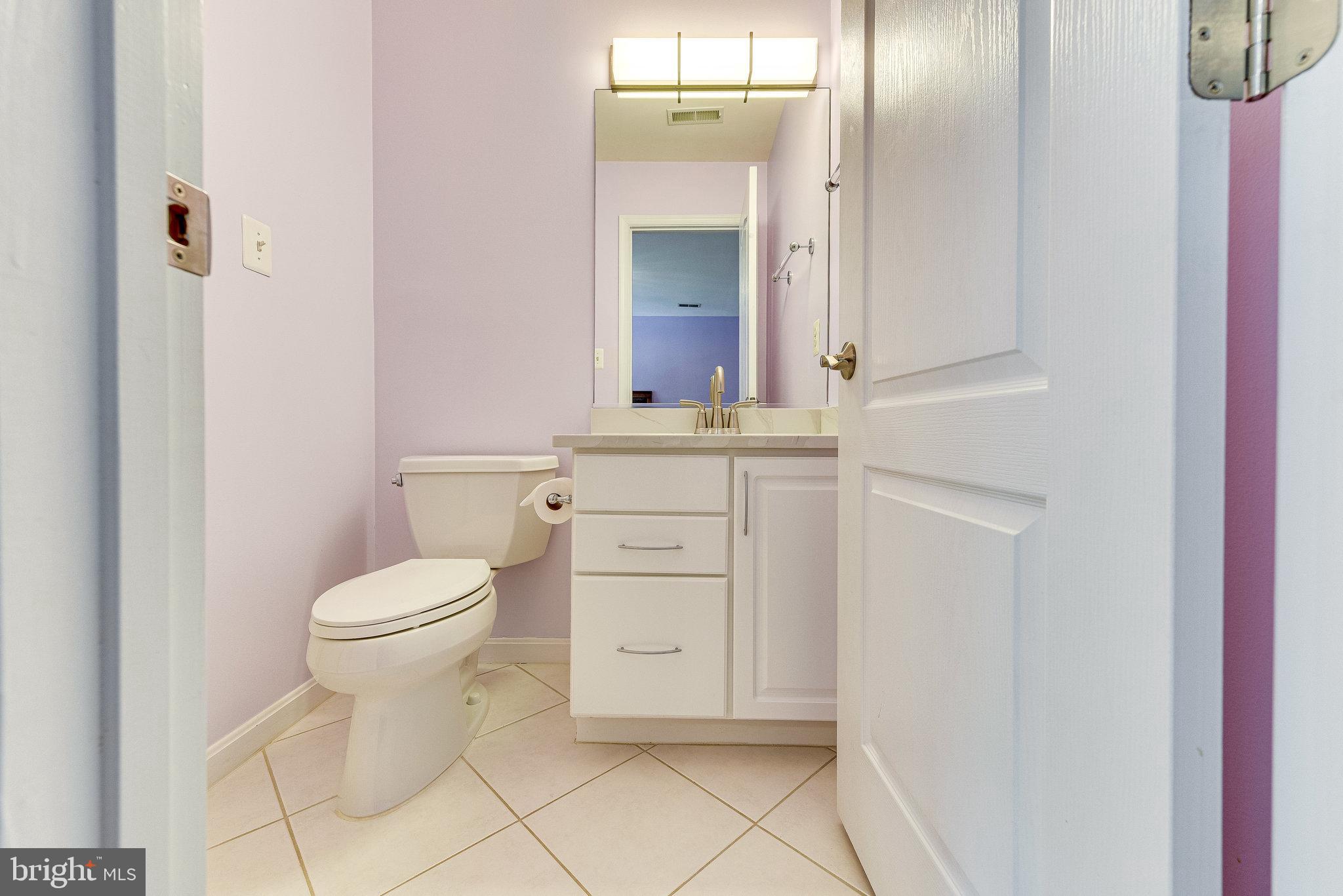 WAPLES CREST - Residential