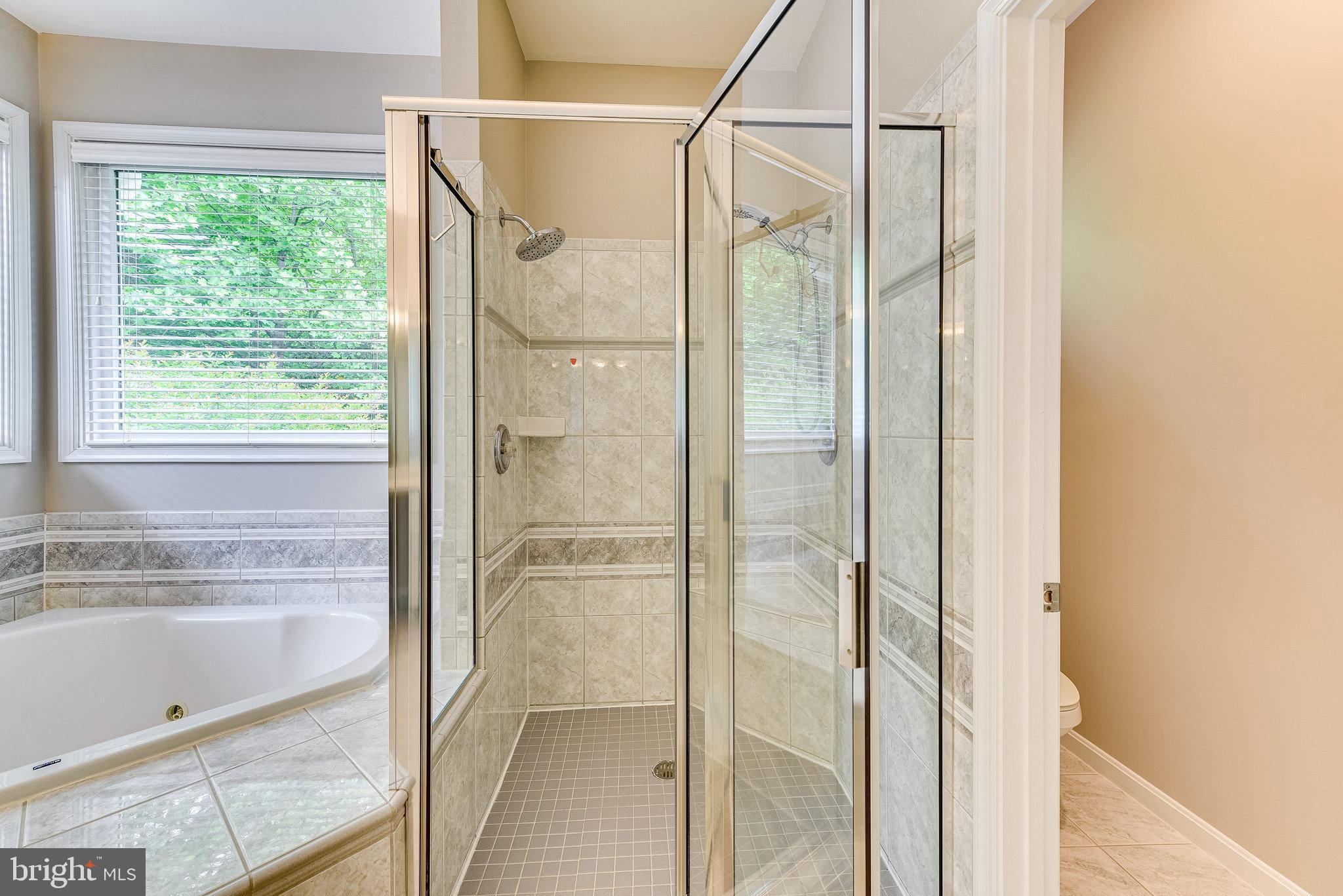 WAPLES CREST - Residential