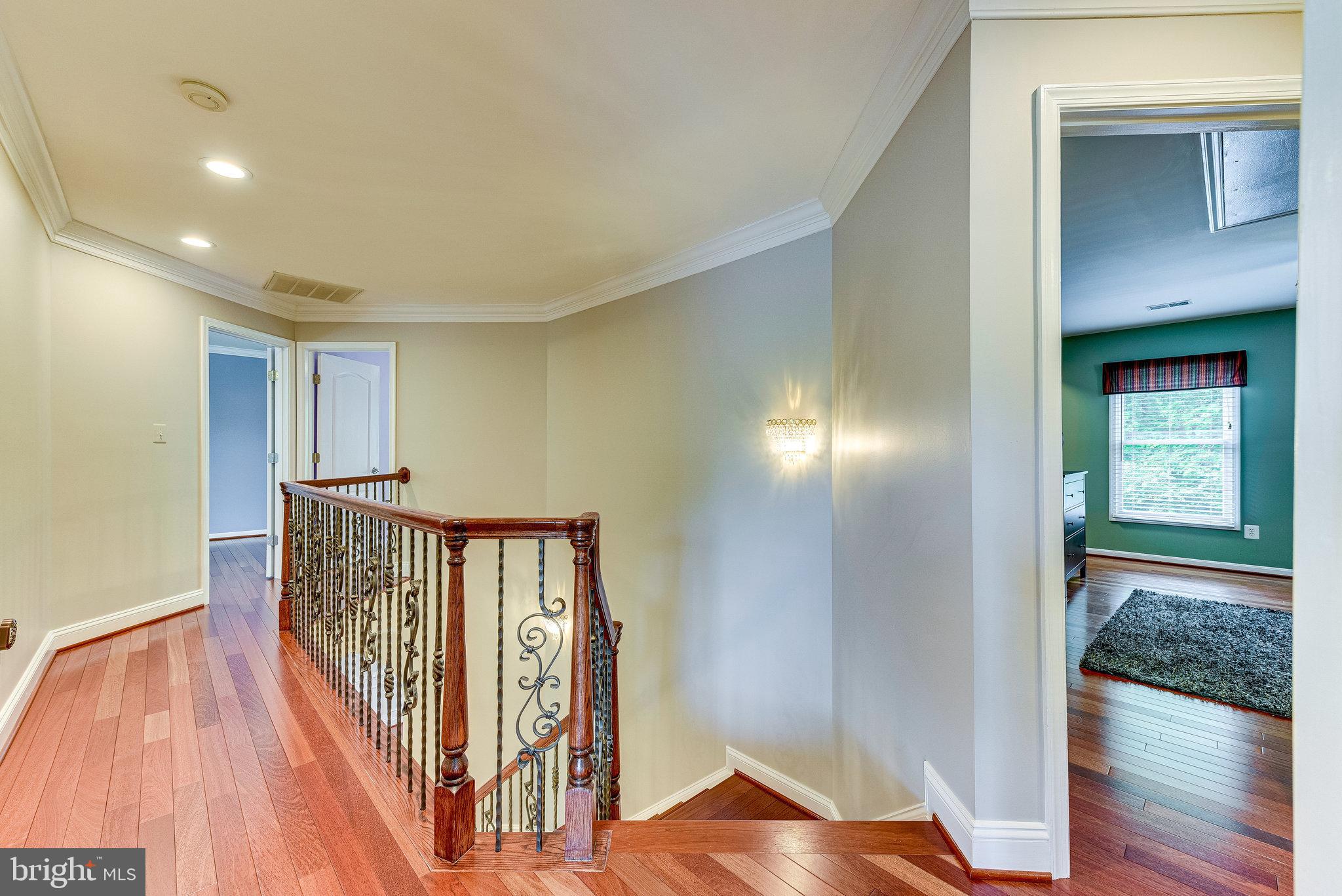 WAPLES CREST - Residential