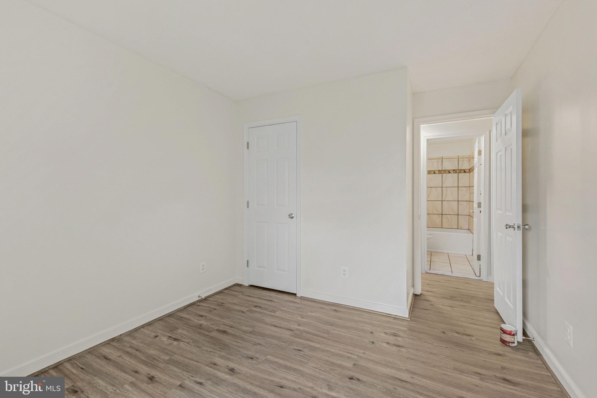 POND CONDOMINIUMS - Residential