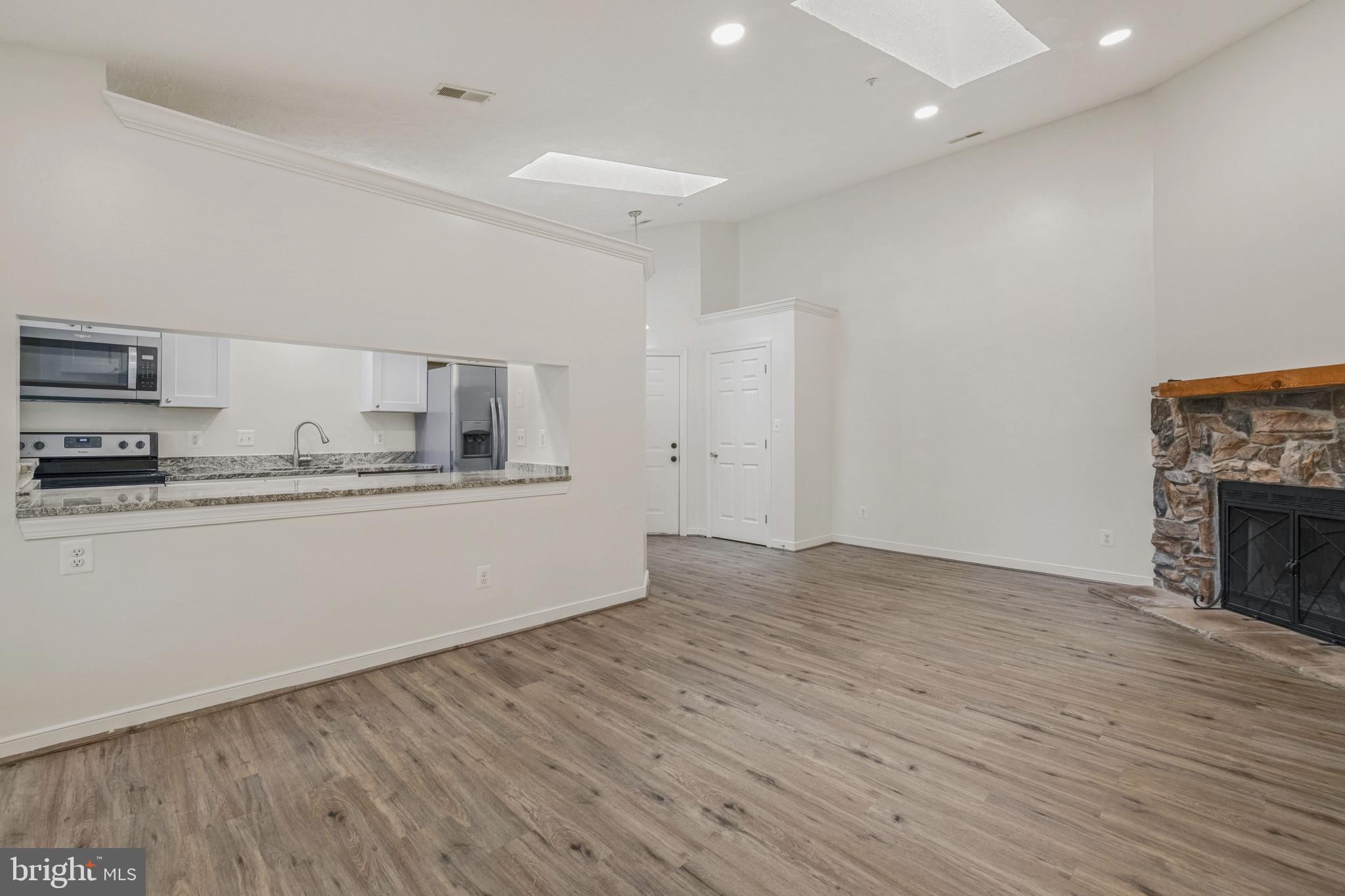 1716 LANDMARK DRIVE 3D