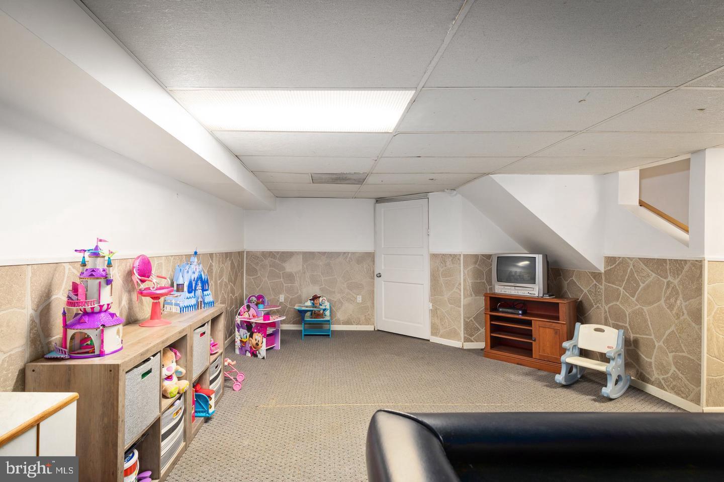 BERKSHIRE - Residential Lease