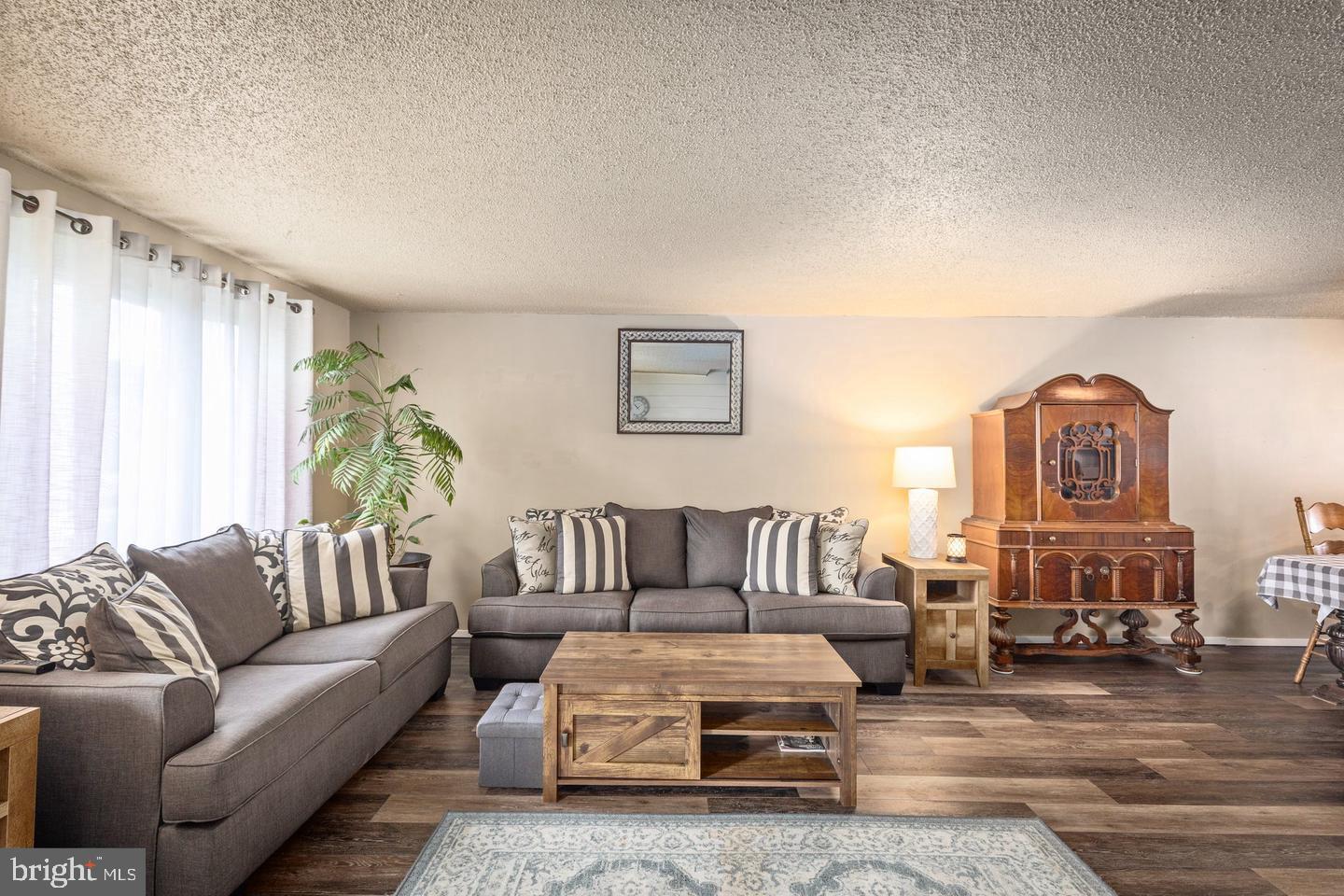 BERKSHIRE - Residential Lease