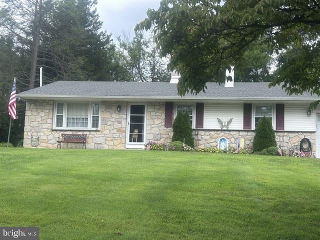 15 ROBIN ROAD