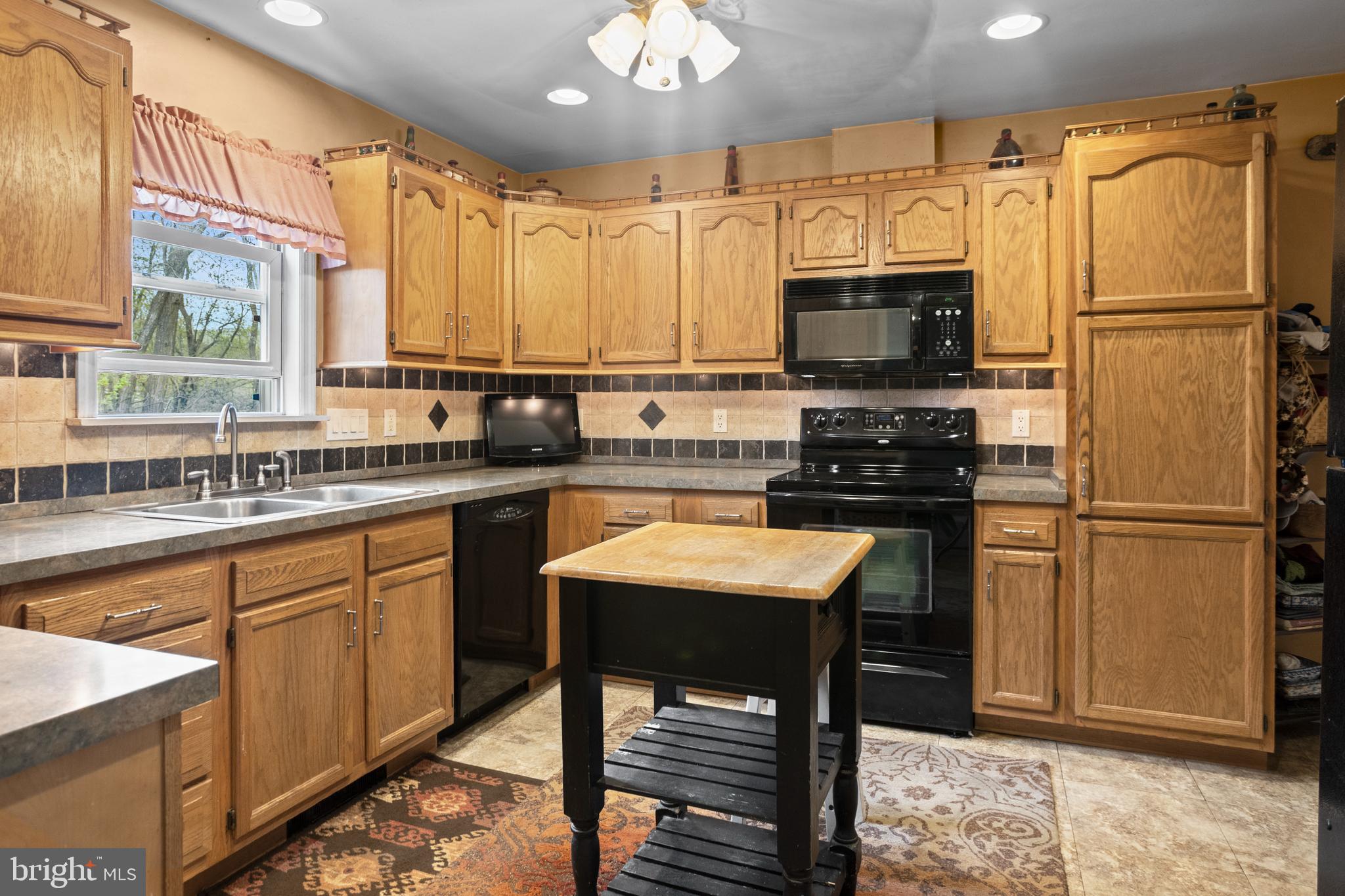 BROOKVIEW - Residential