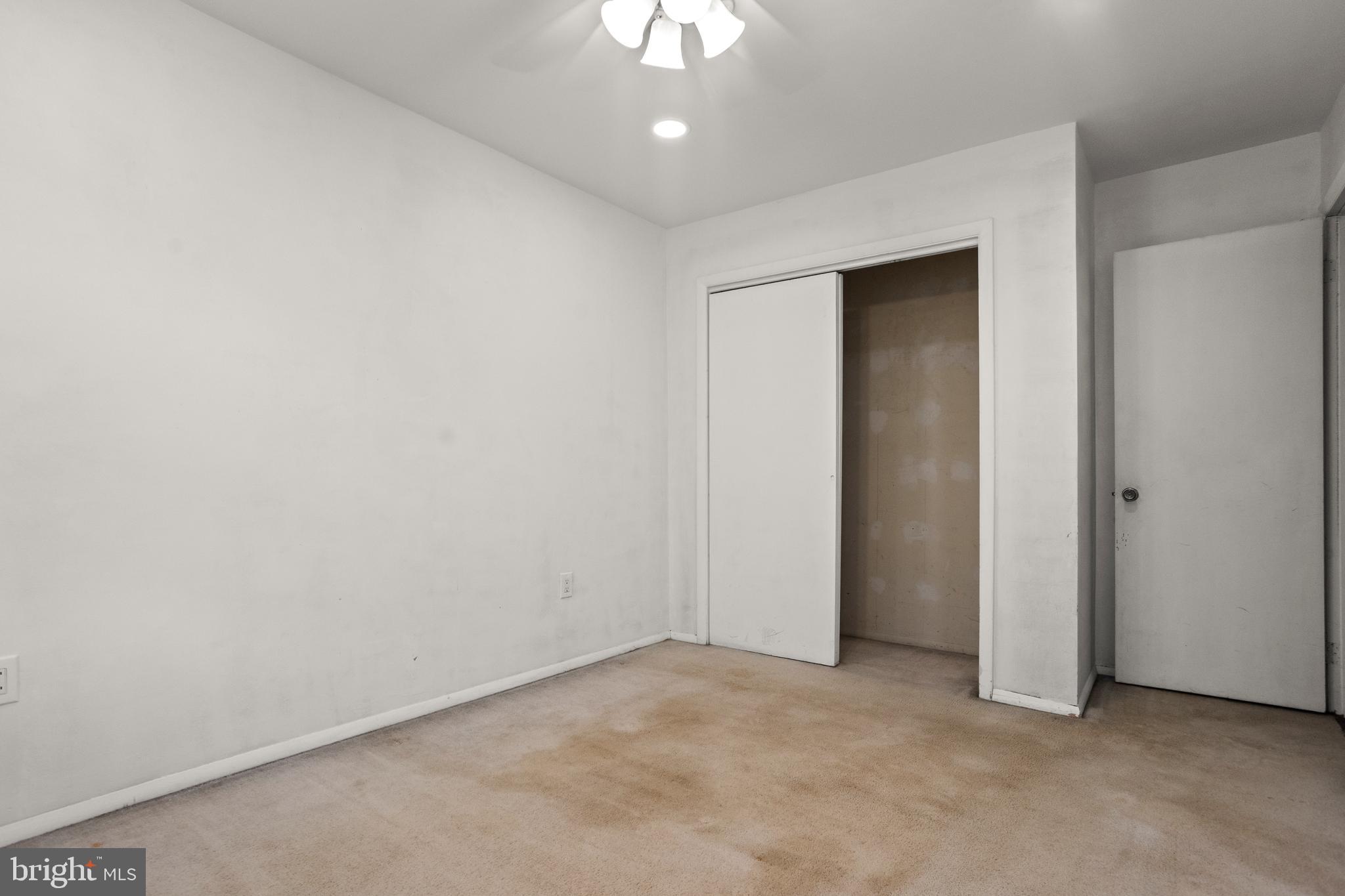 BROOKVIEW - Residential