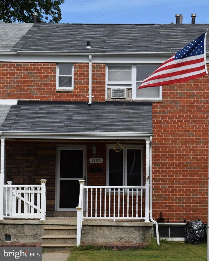 FOX RIDGE MANOR - Residential