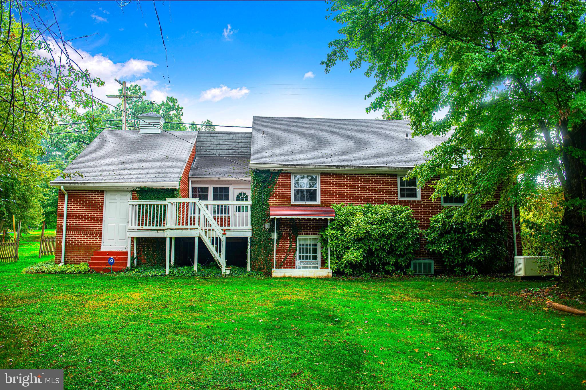 PERRY HALL - Residential