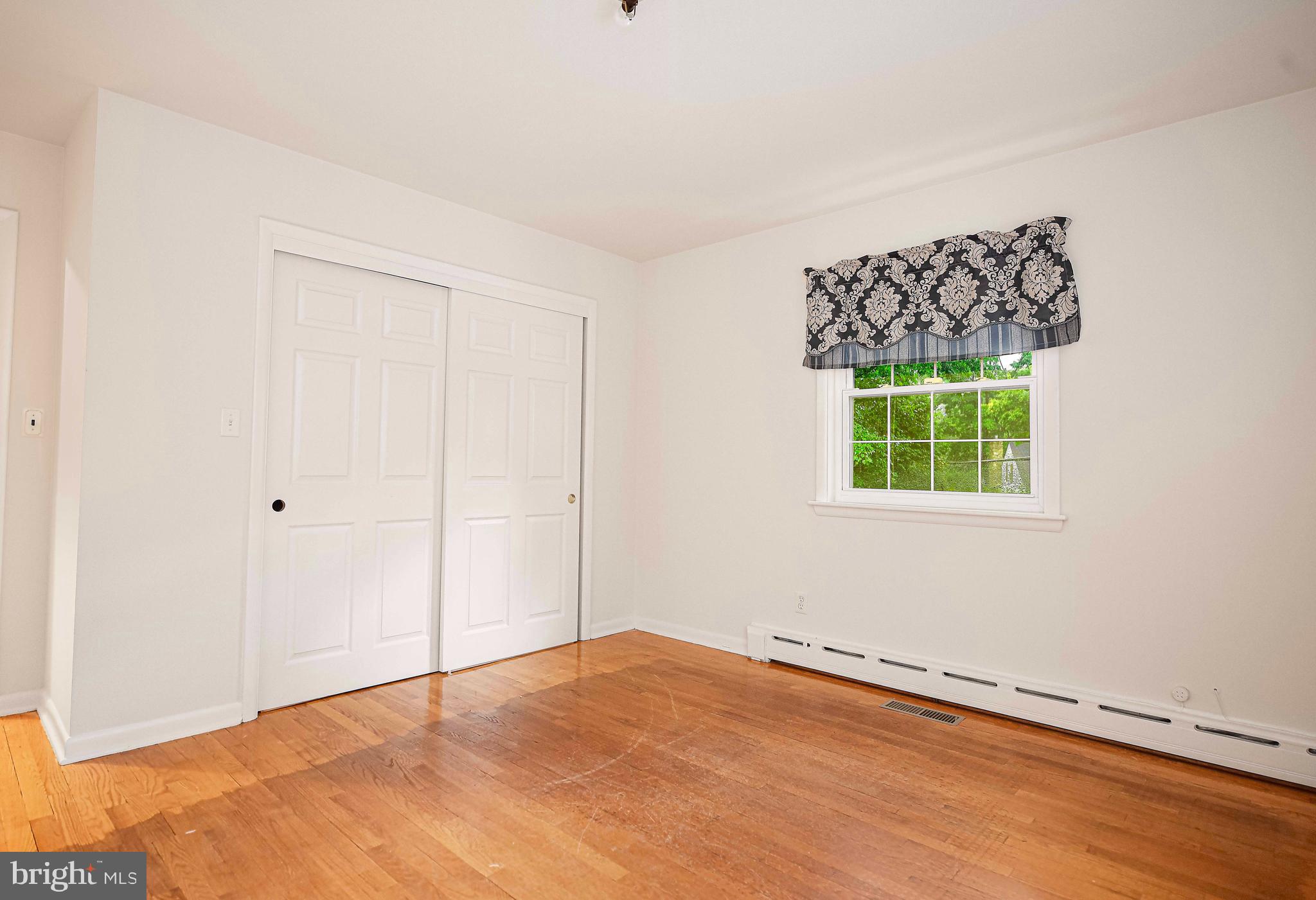 PERRY HALL - Residential