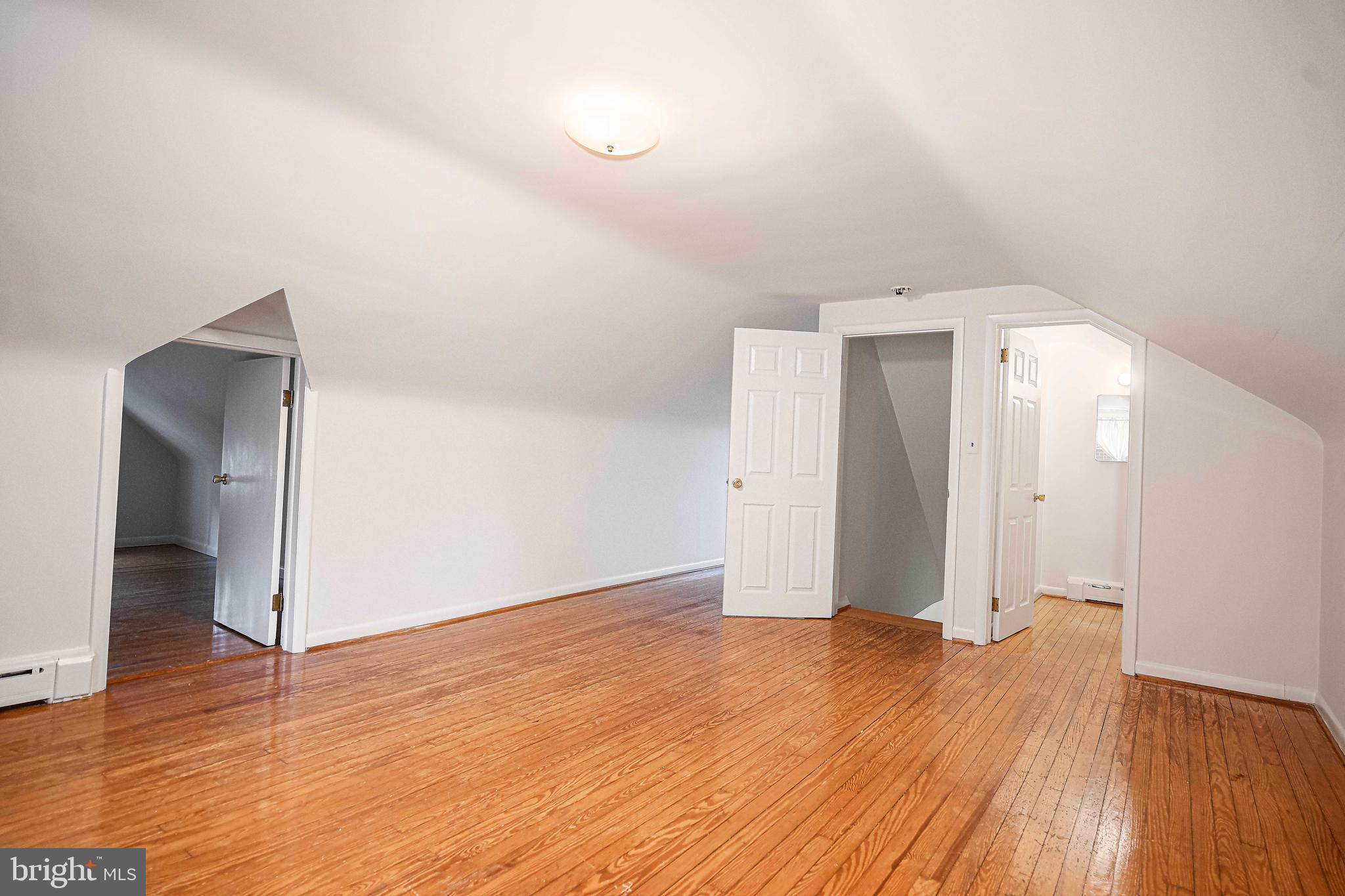 PERRY HALL - Residential